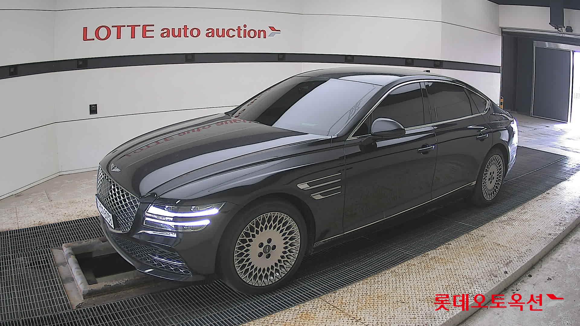 جينيسيس G80 2022 - صورة 11