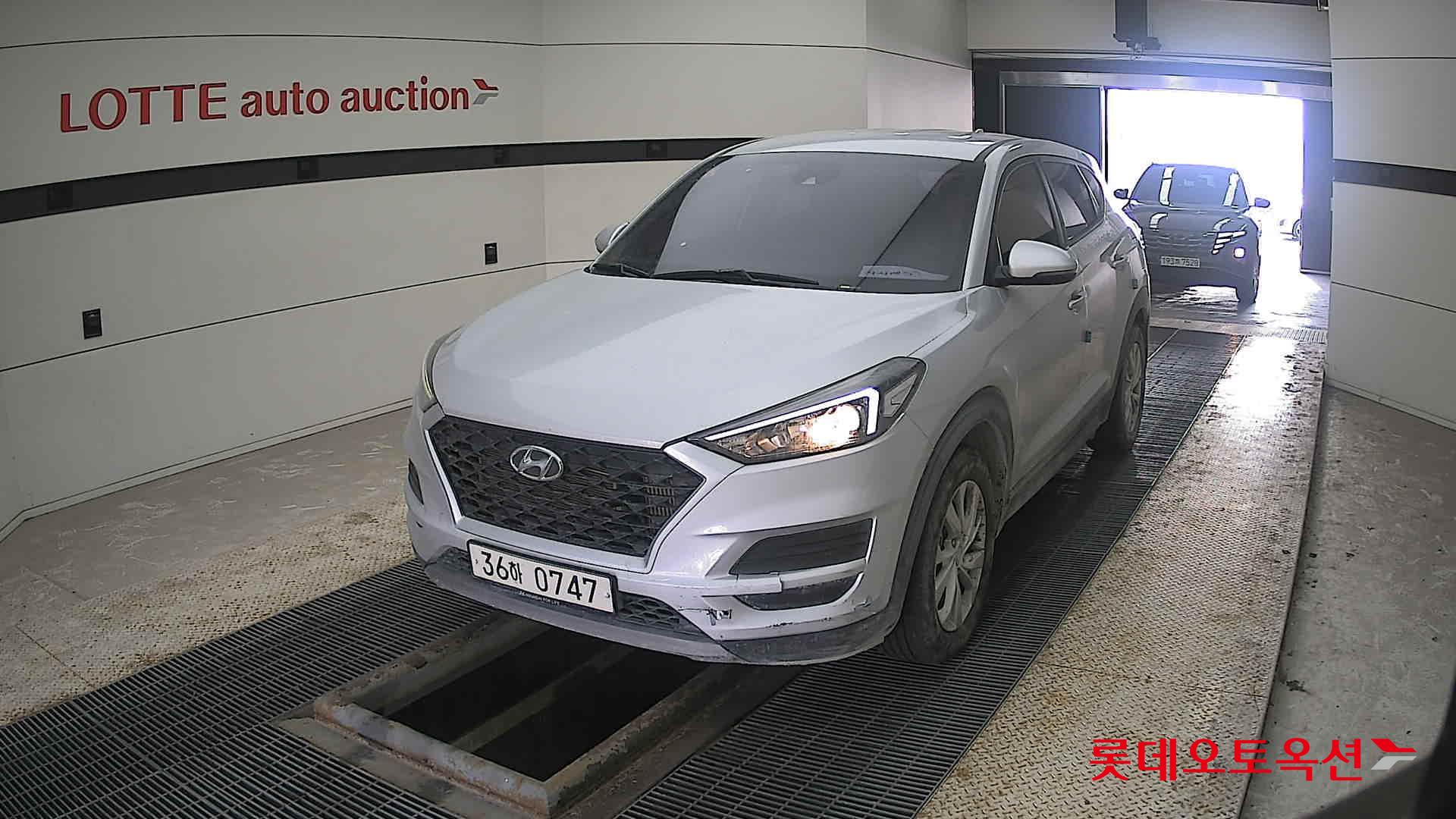 Hyundai Tucson 2019 Platinum Silver из Кореи