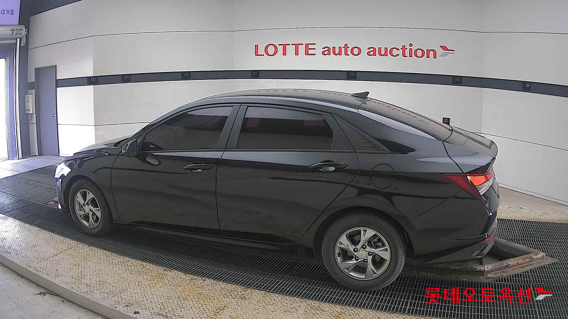 Hyundai Avante id 3803662 из Кореи 11