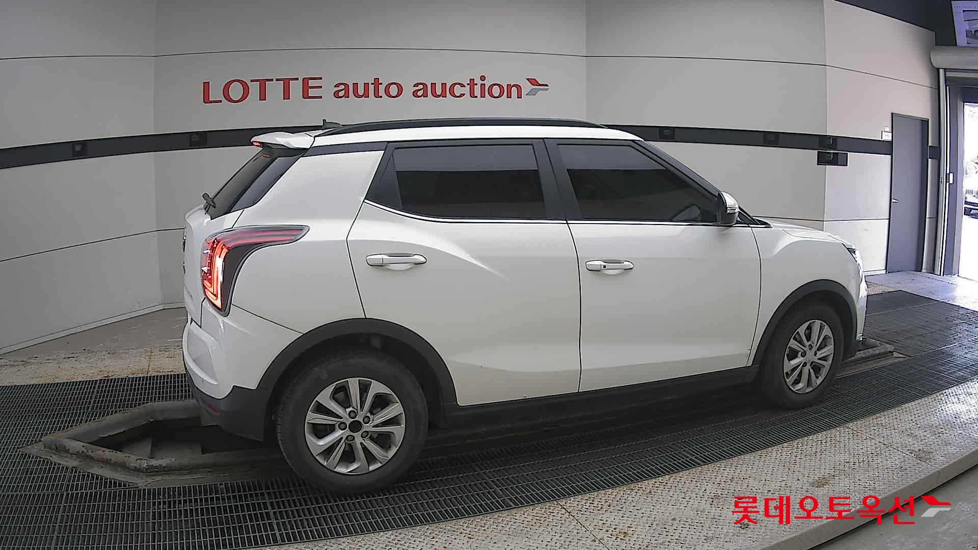 SsangYong Tivoli id 3803640 из Кореи 18