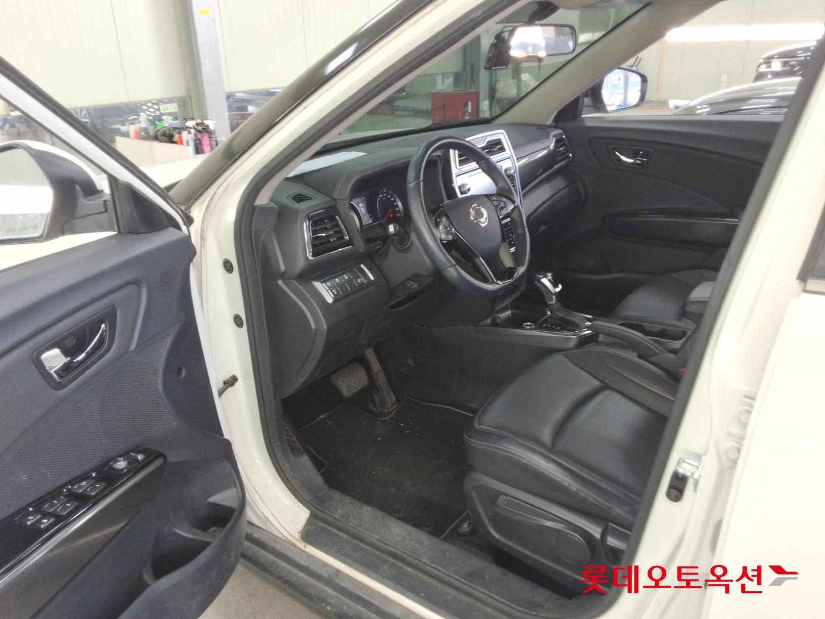 SsangYong Tivoli id 3803640 из Кореи 34