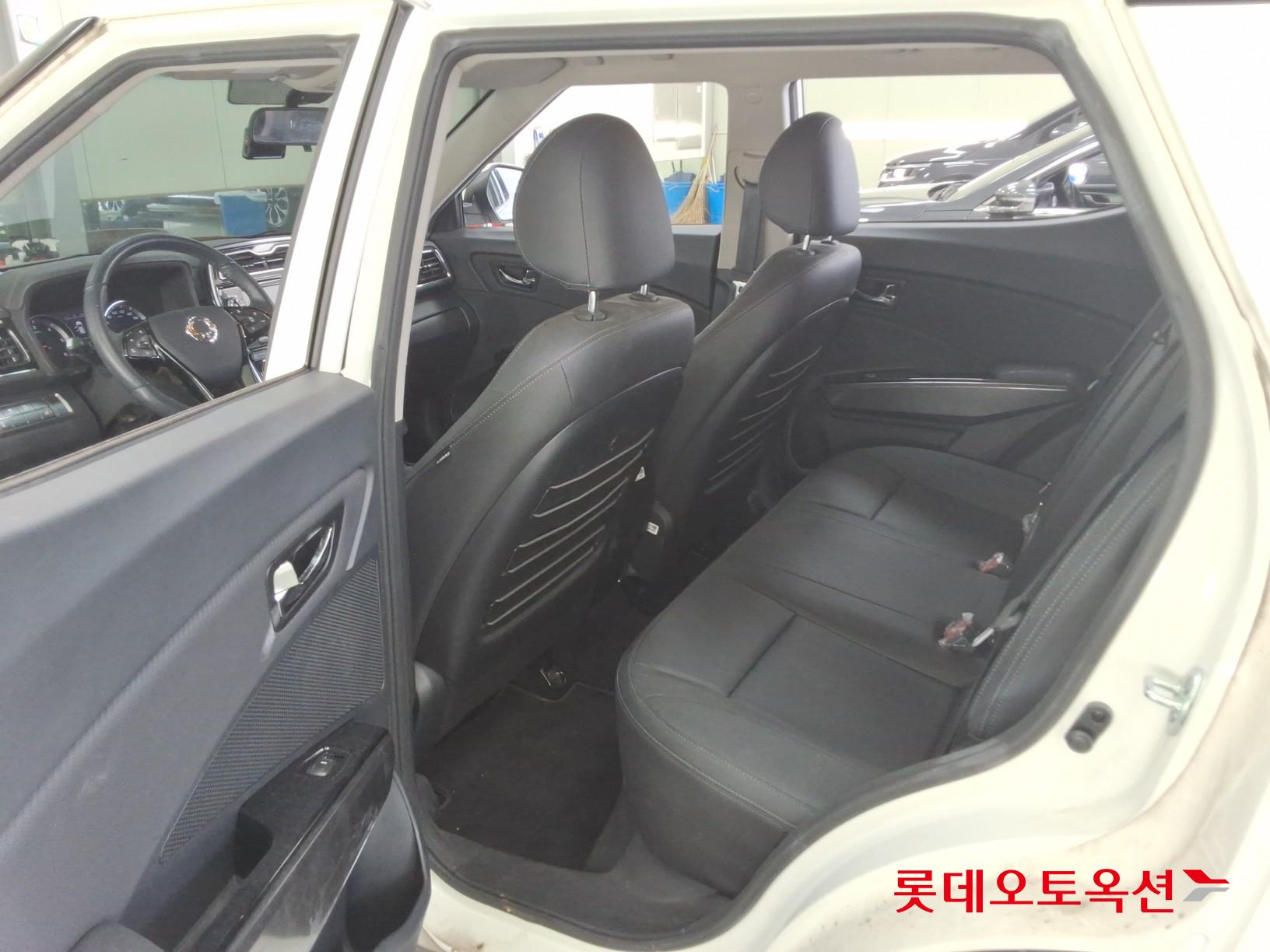 SsangYong Tivoli id 3803640 из Кореи 35