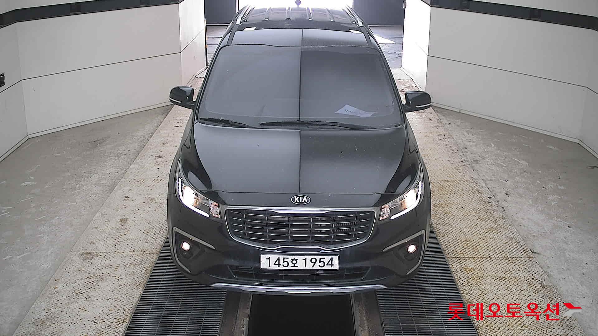 Kia Carnival id 3803833 из Кореи 8