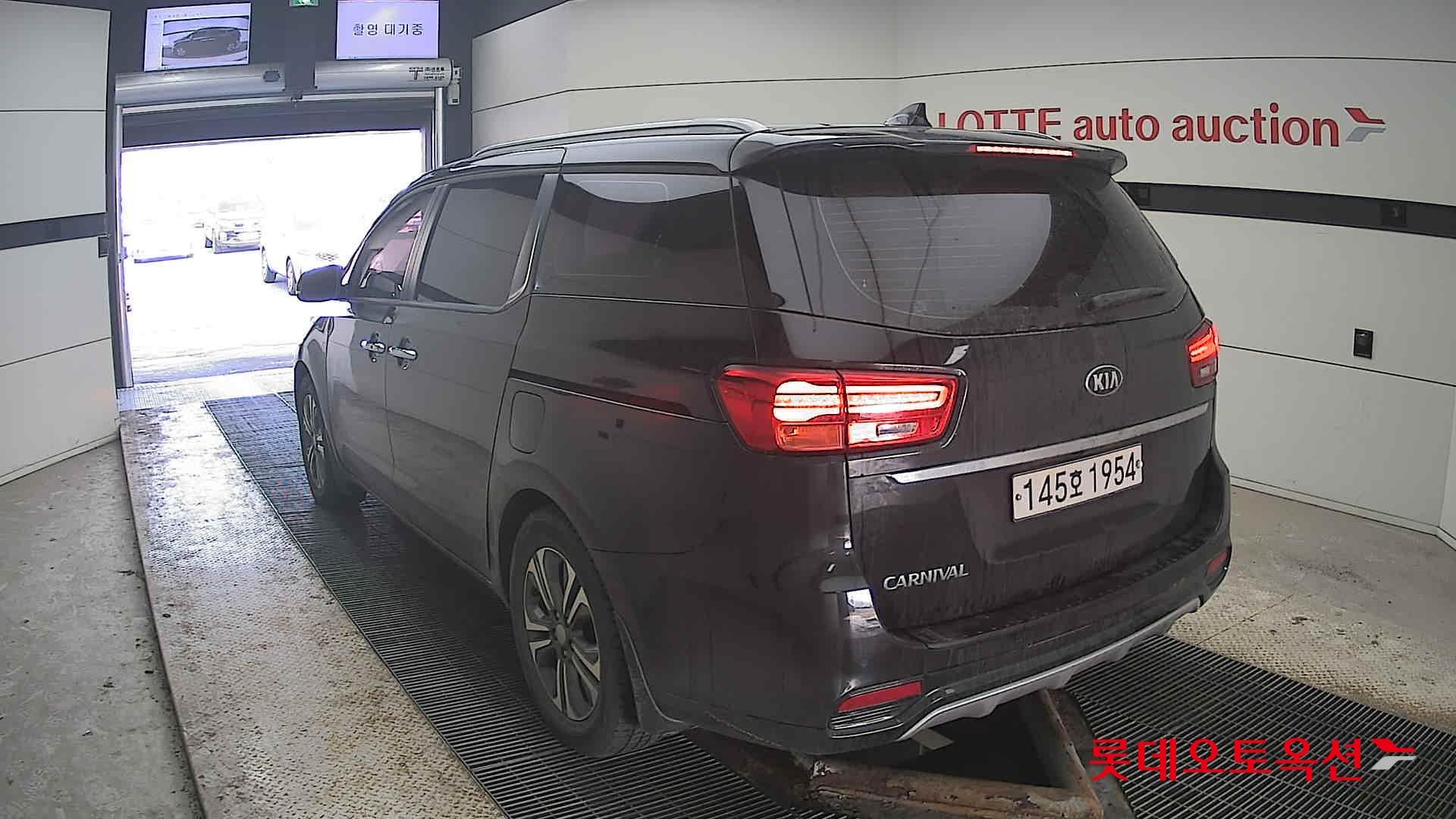 Kia Carnival id 3803833 из Кореи 9