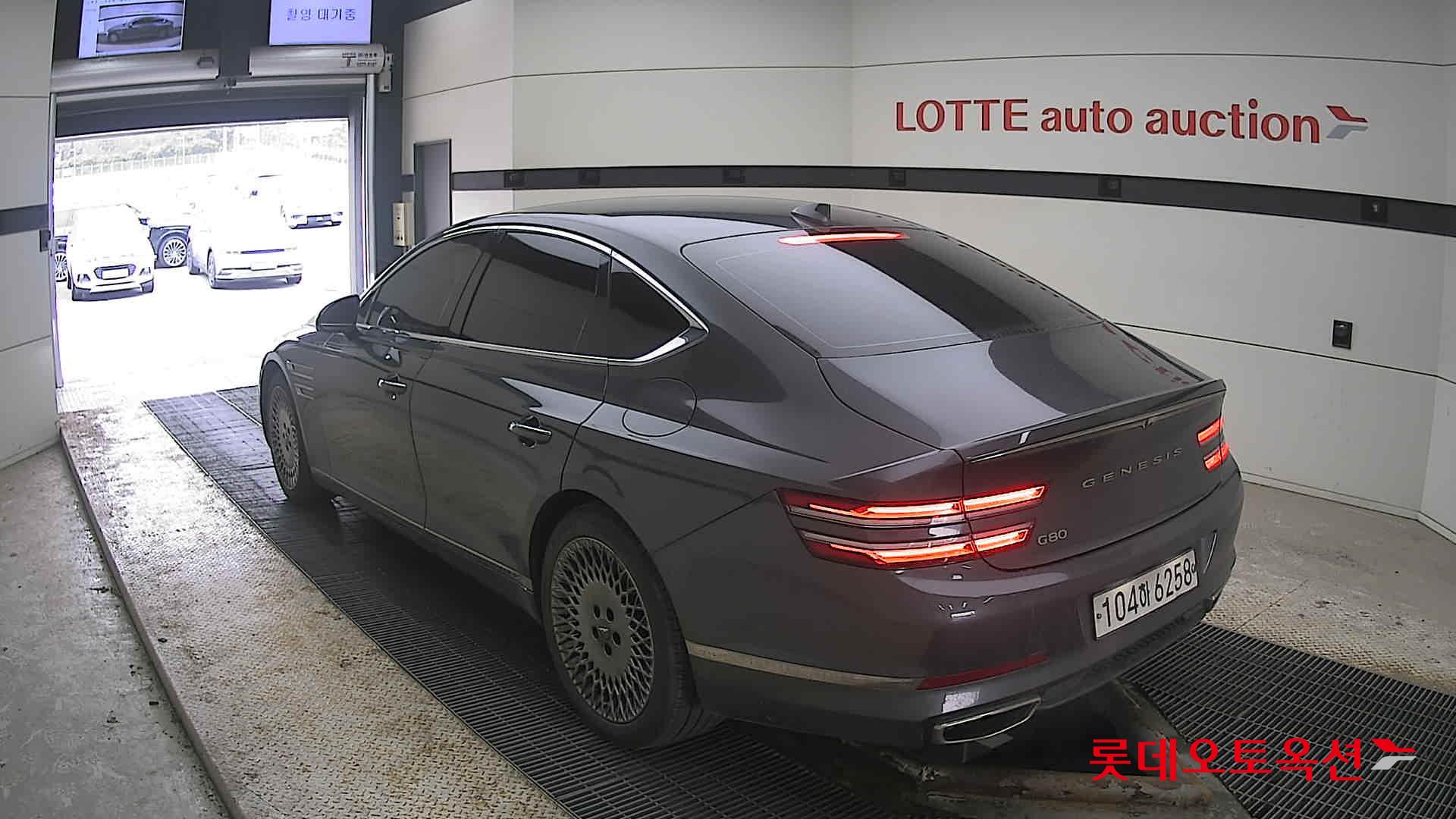 Genesis G80 2021 - Image 4