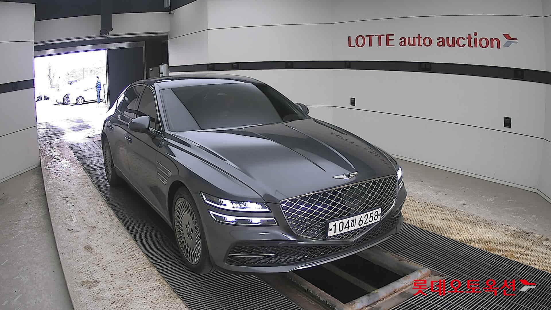 Genesis G80 2021 - Image 24