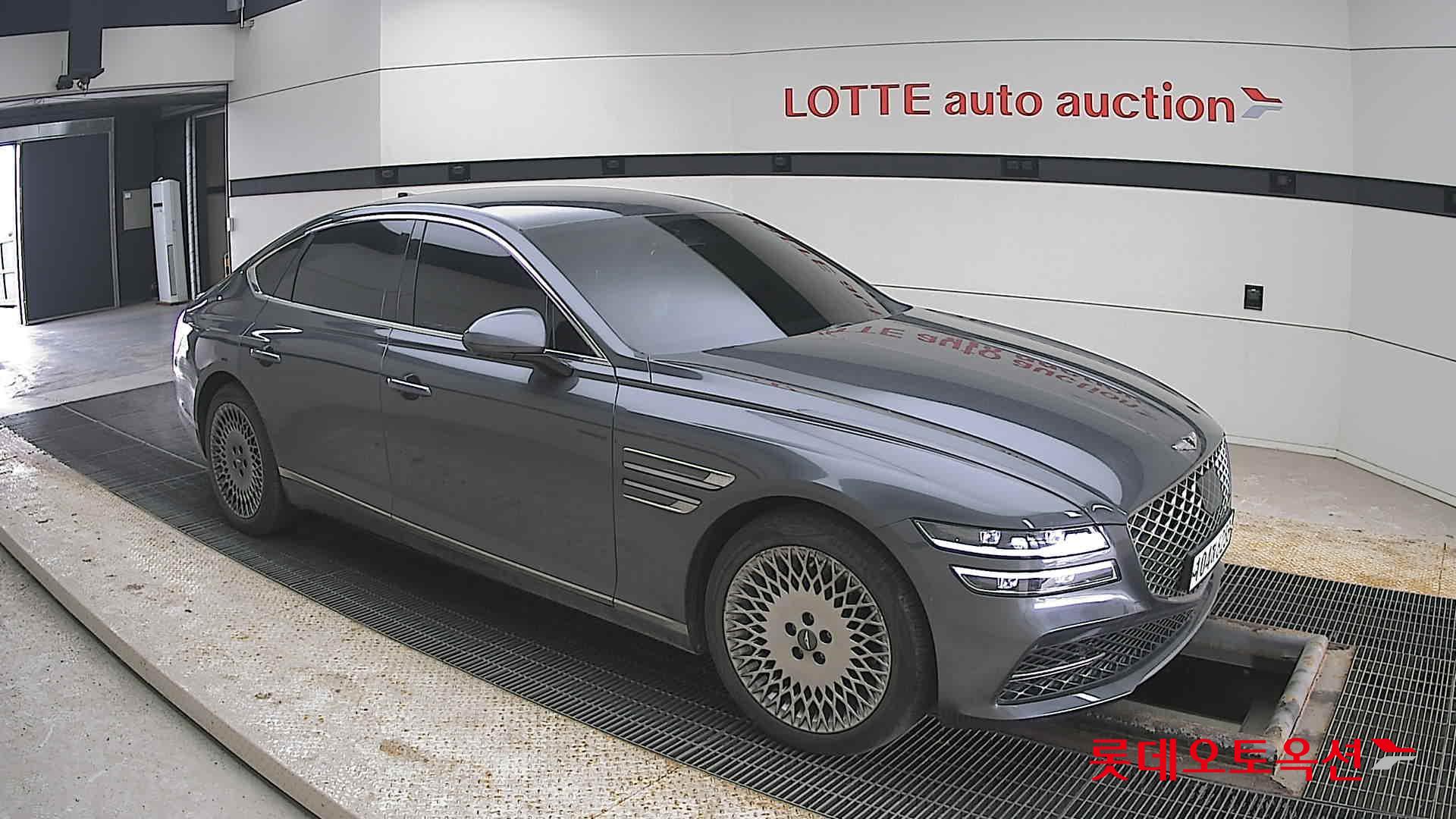 Genesis G80 2021 - Image 23