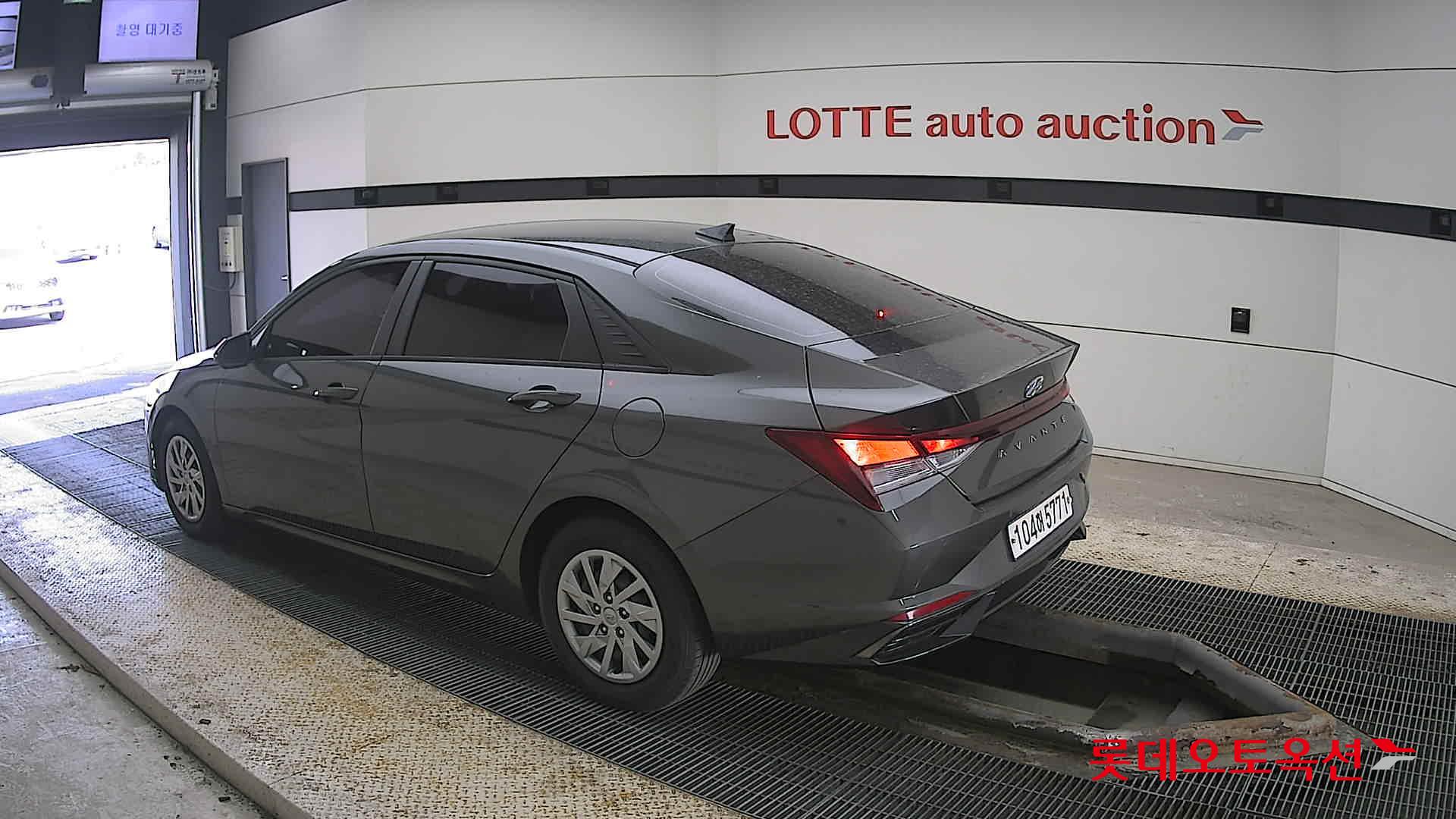 Hyundai Avante id 3803704 из Кореи 10