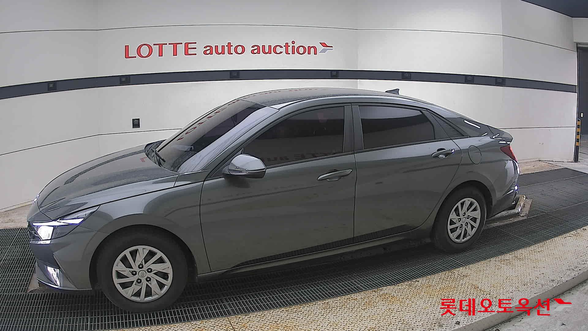 Hyundai Avante id 3803704 из Кореи 12