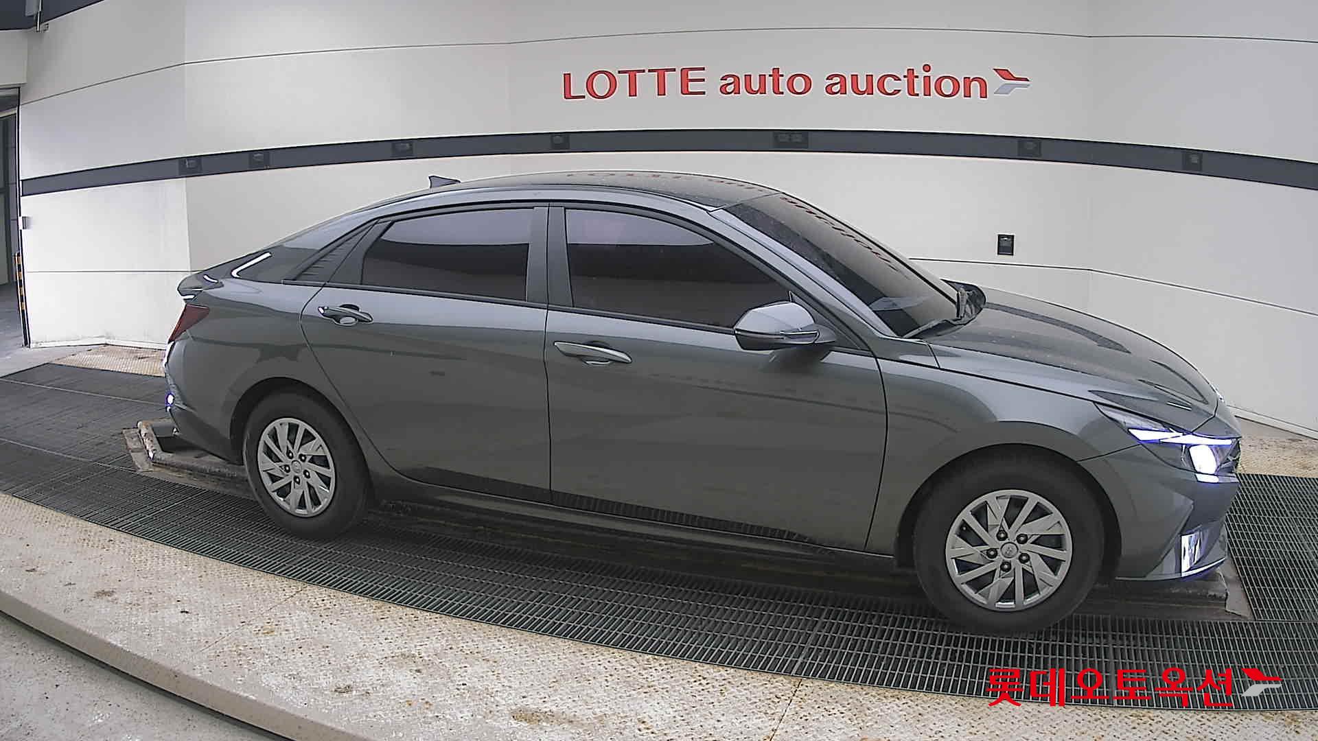 Hyundai Avante id 3803704 из Кореи 17