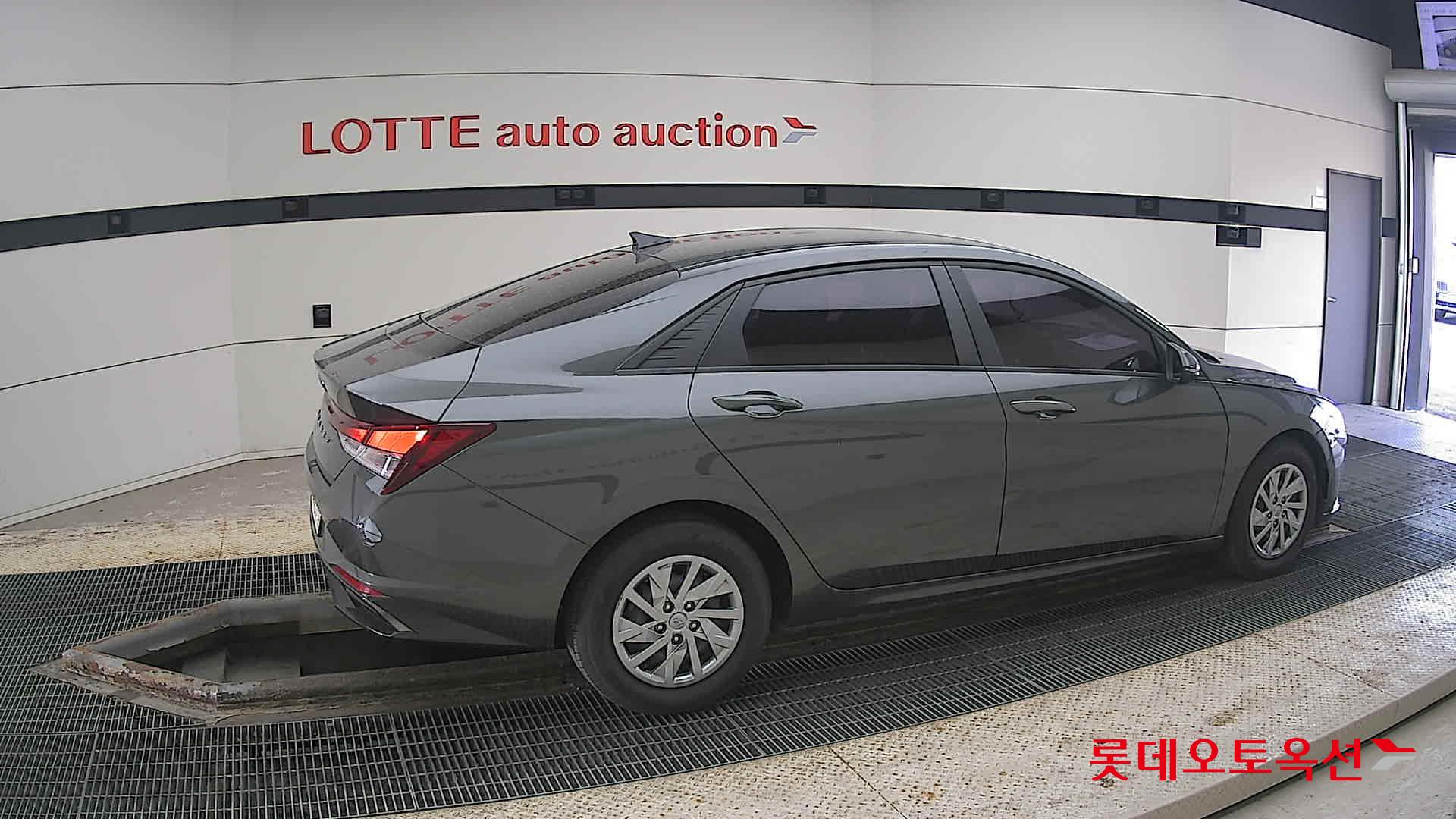 Hyundai Avante id 3803704 из Кореи 18