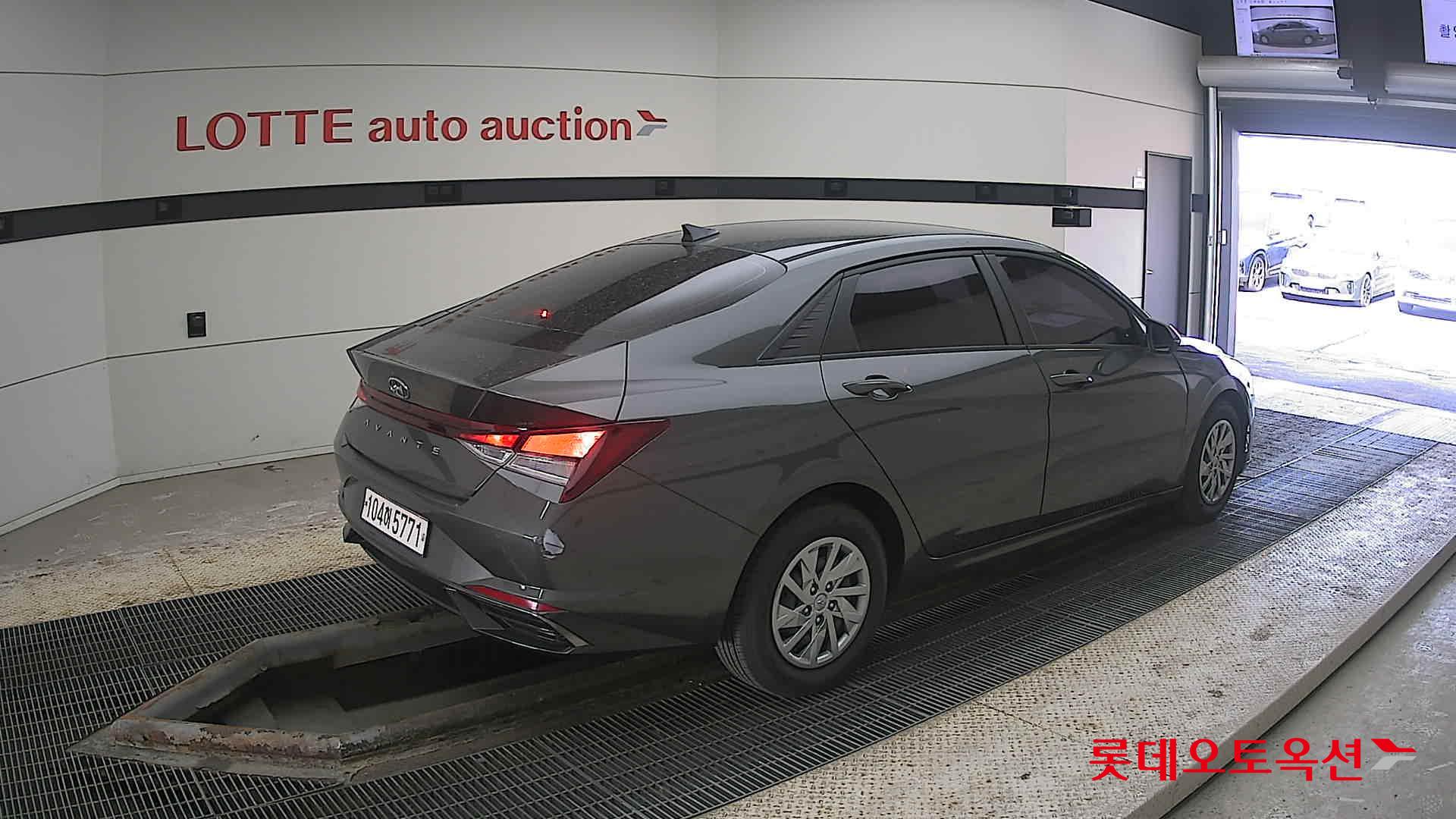 Hyundai Avante id 3803704 из Кореи 19