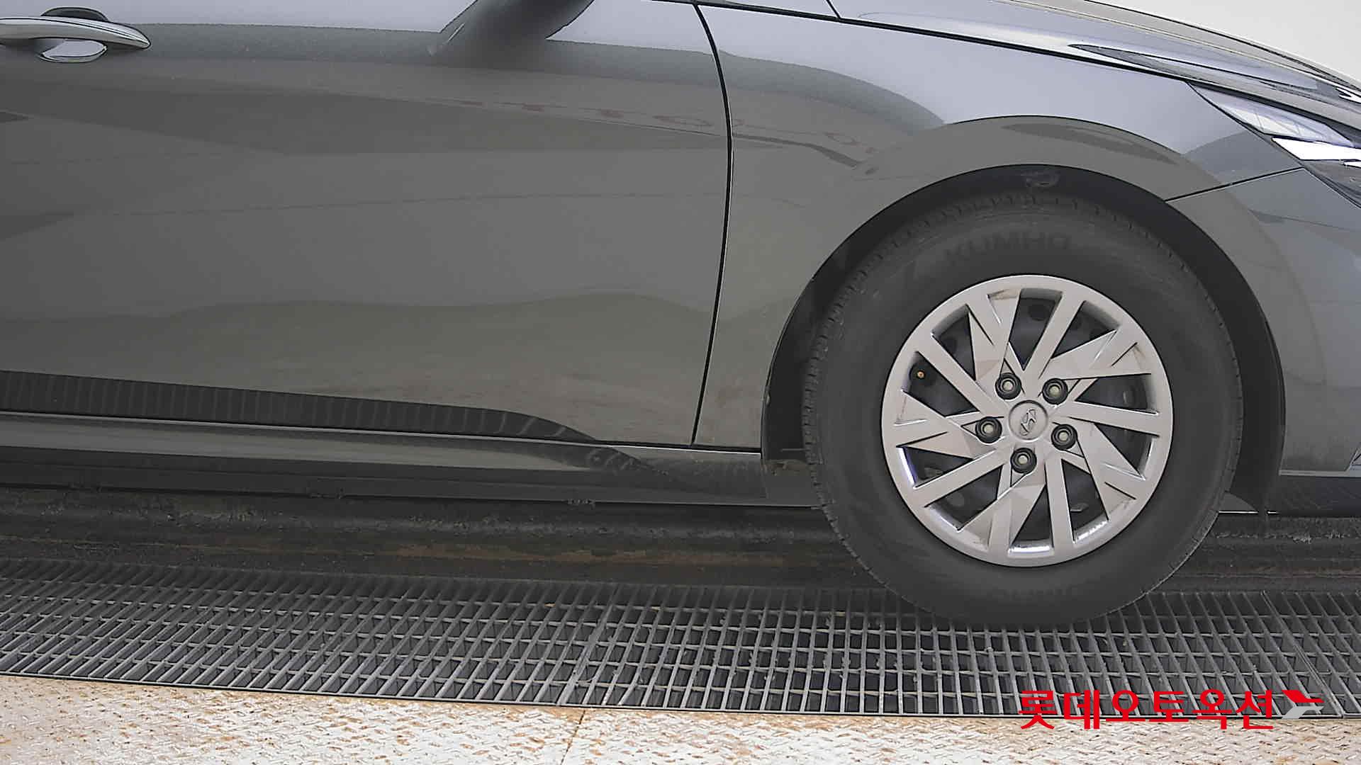 Hyundai Avante id 3803704 из Кореи 23