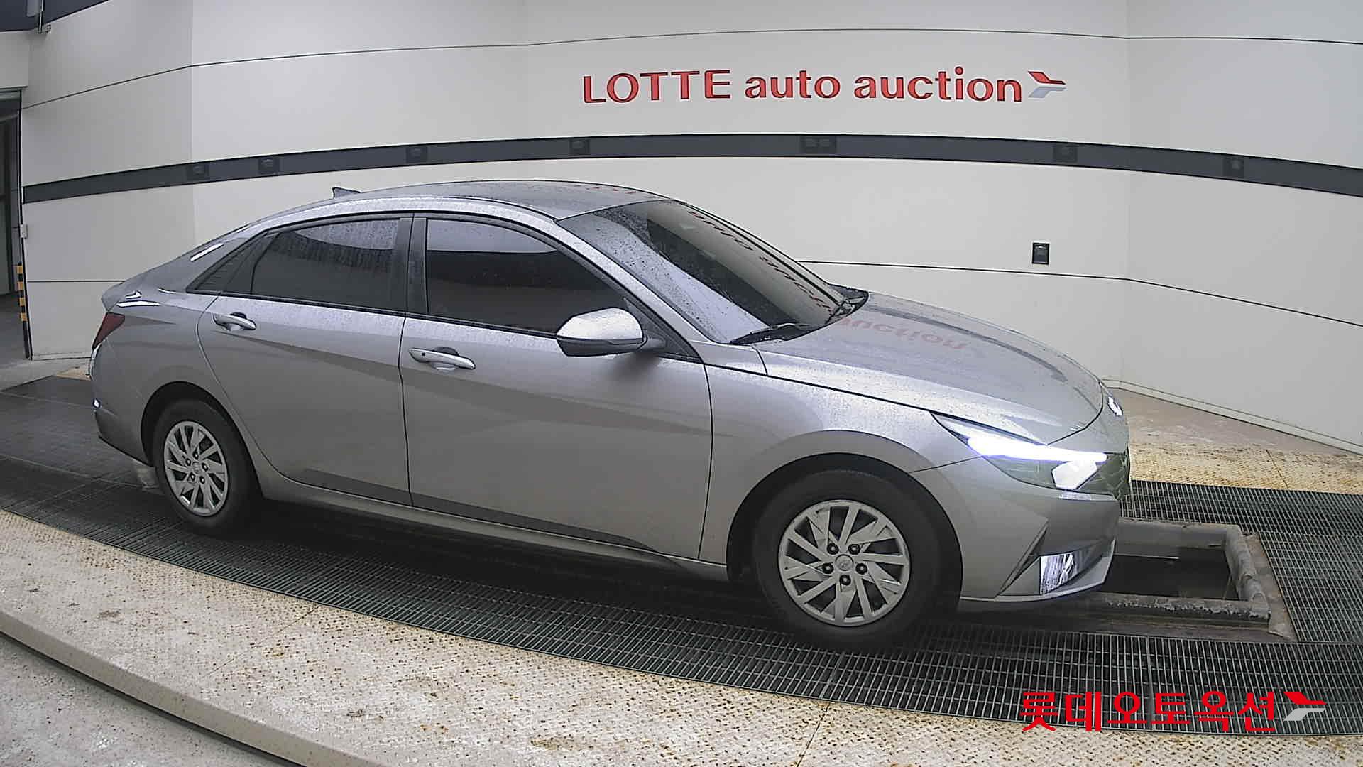 Hyundai Avante id 3809890 из Кореи 17