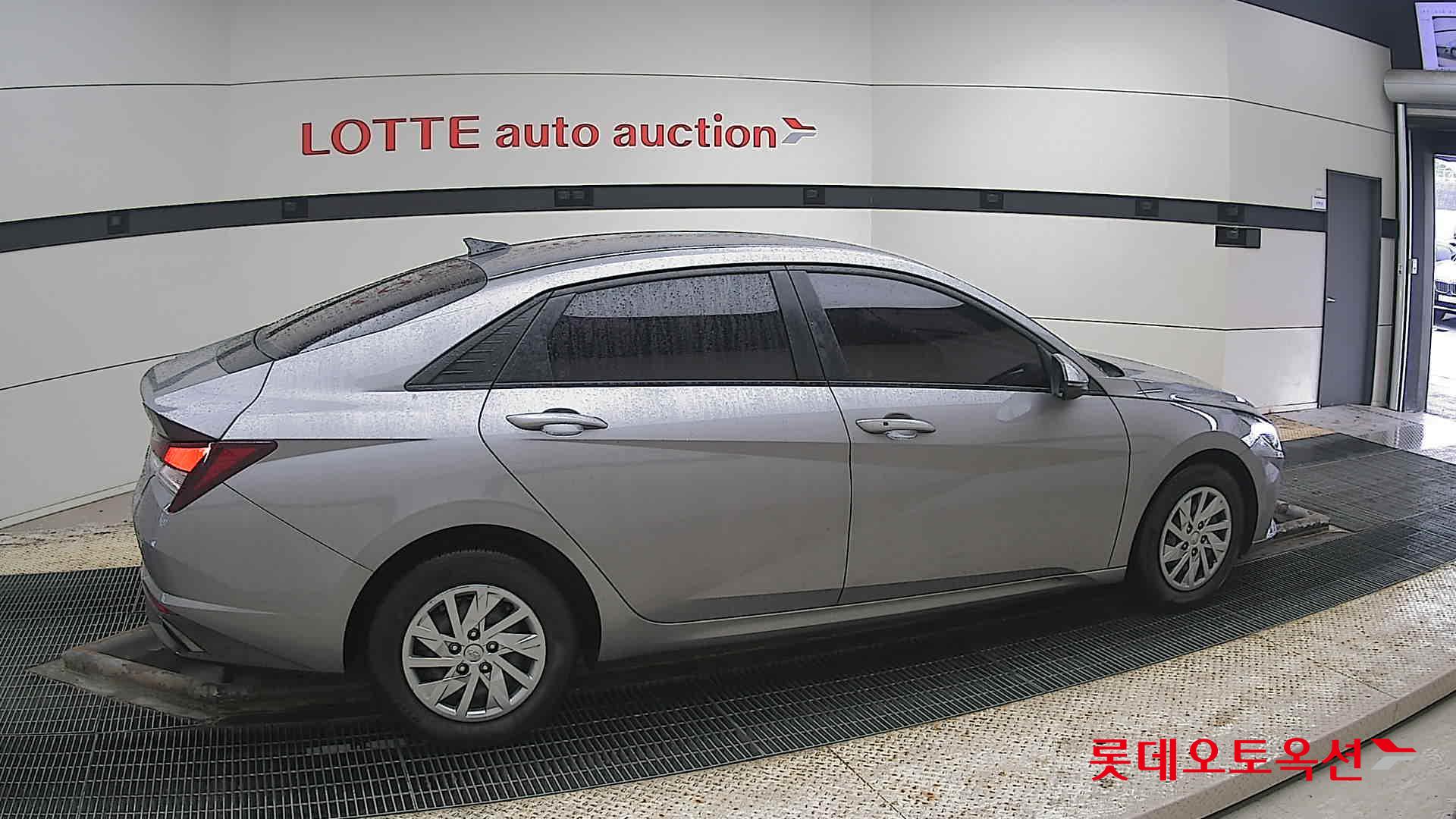 Hyundai Avante id 3809890 из Кореи 18