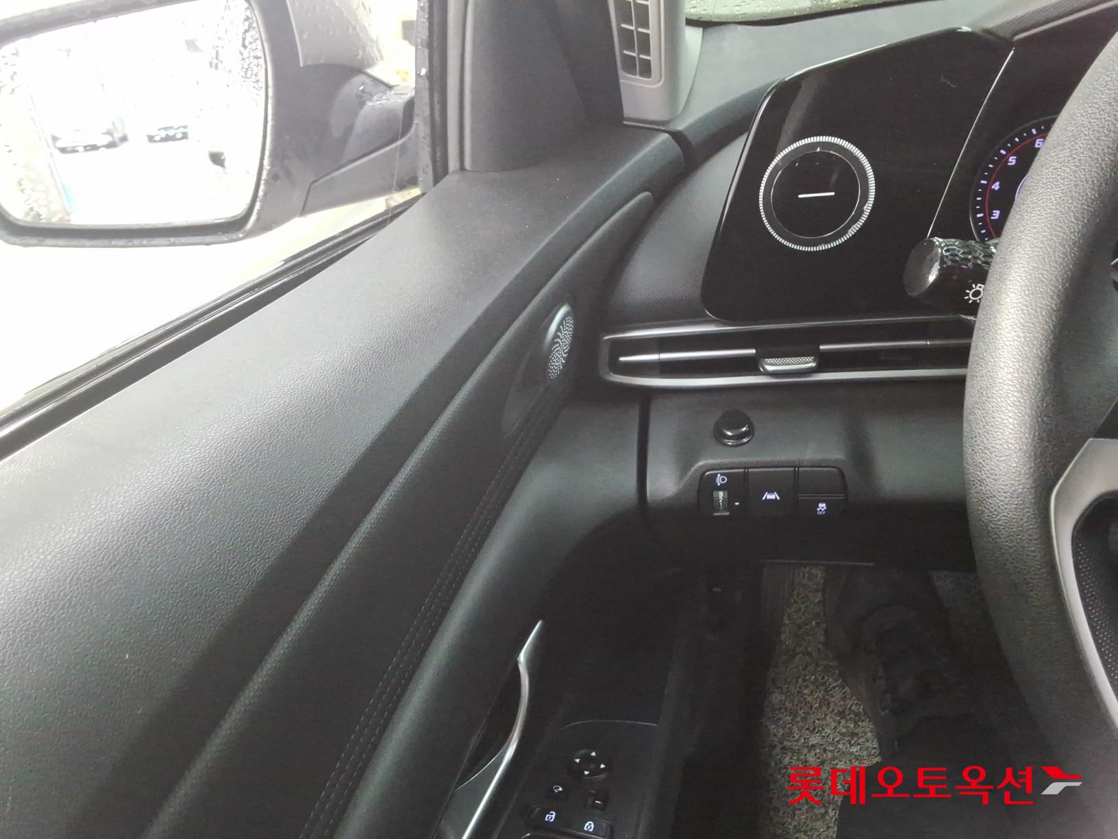 Hyundai Avante id 3809890 из Кореи 28