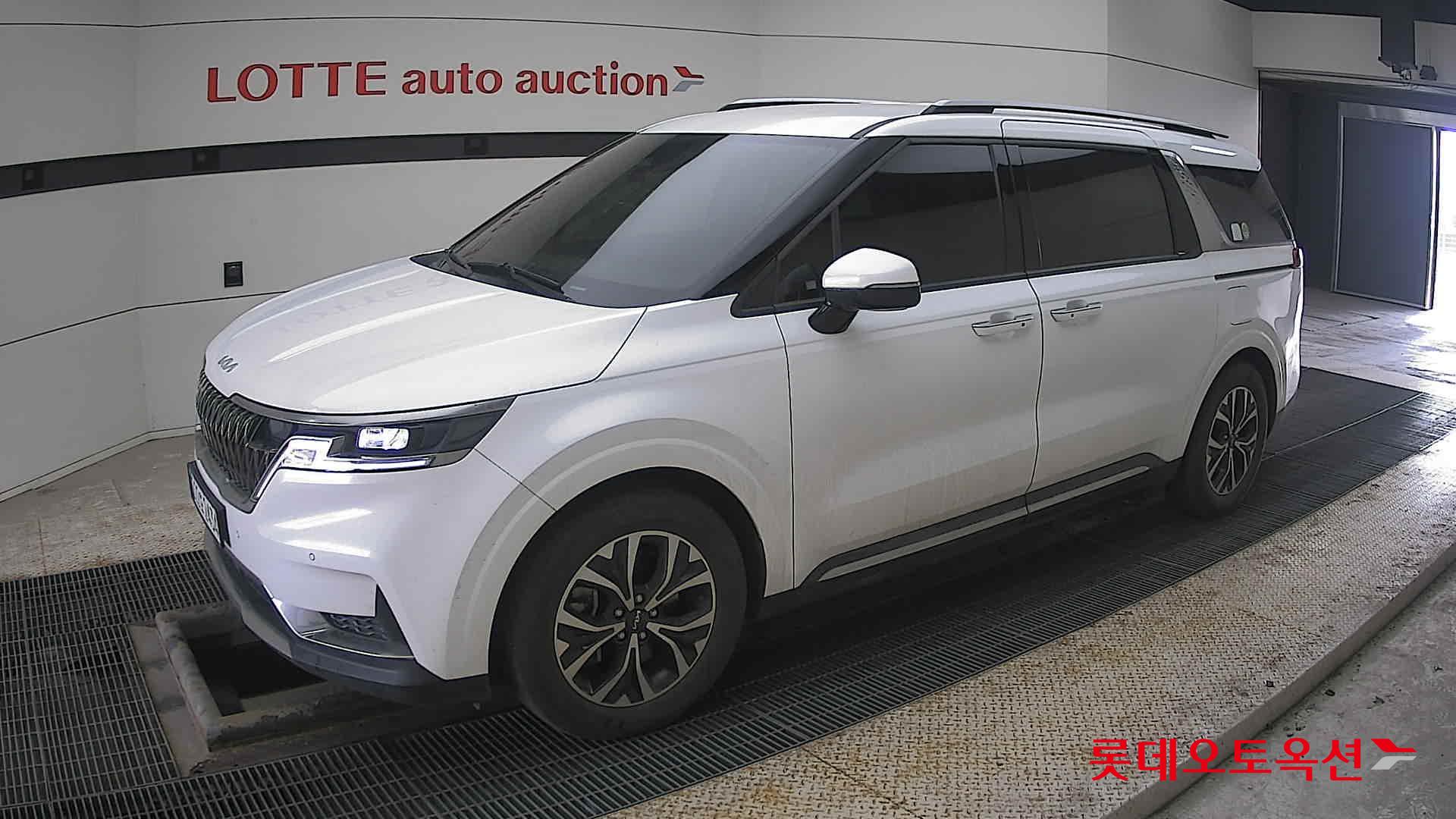 Kia Carnival id 3803816 из Кореи 13