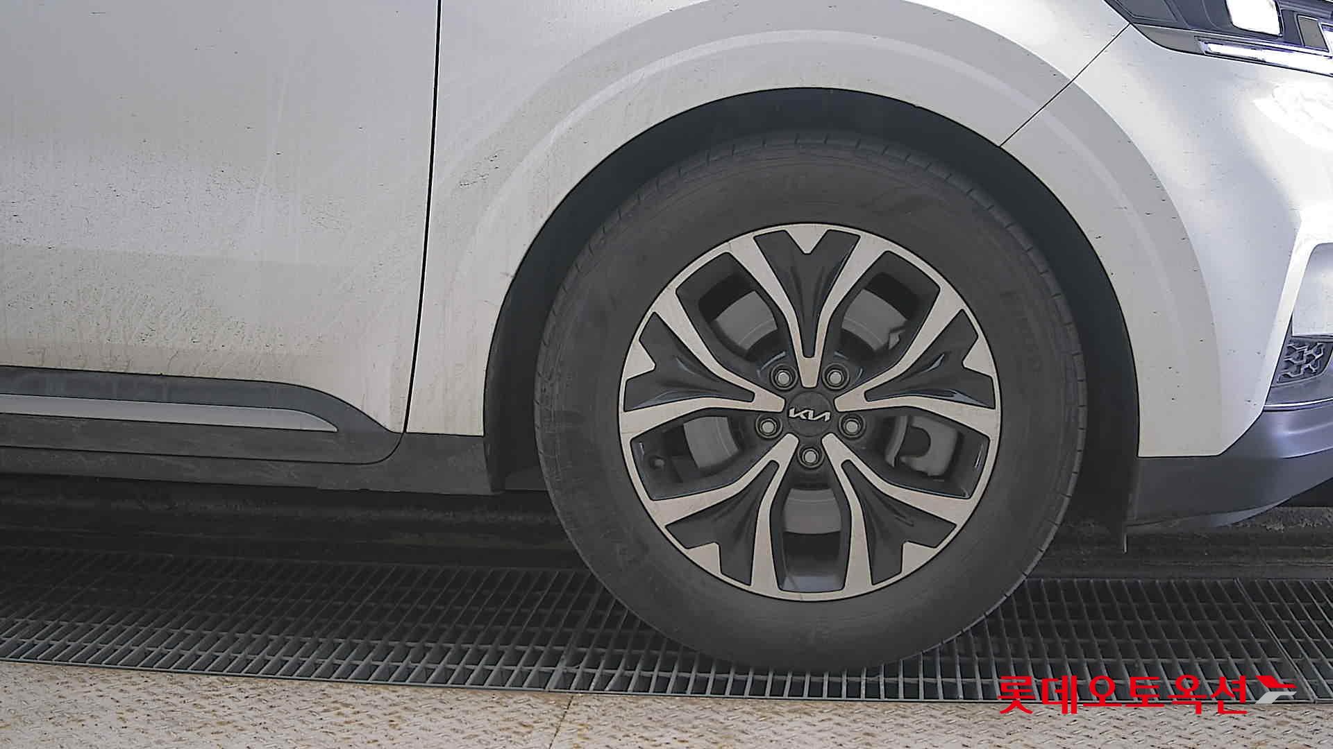 Kia Carnival id 3803816 из Кореи 23