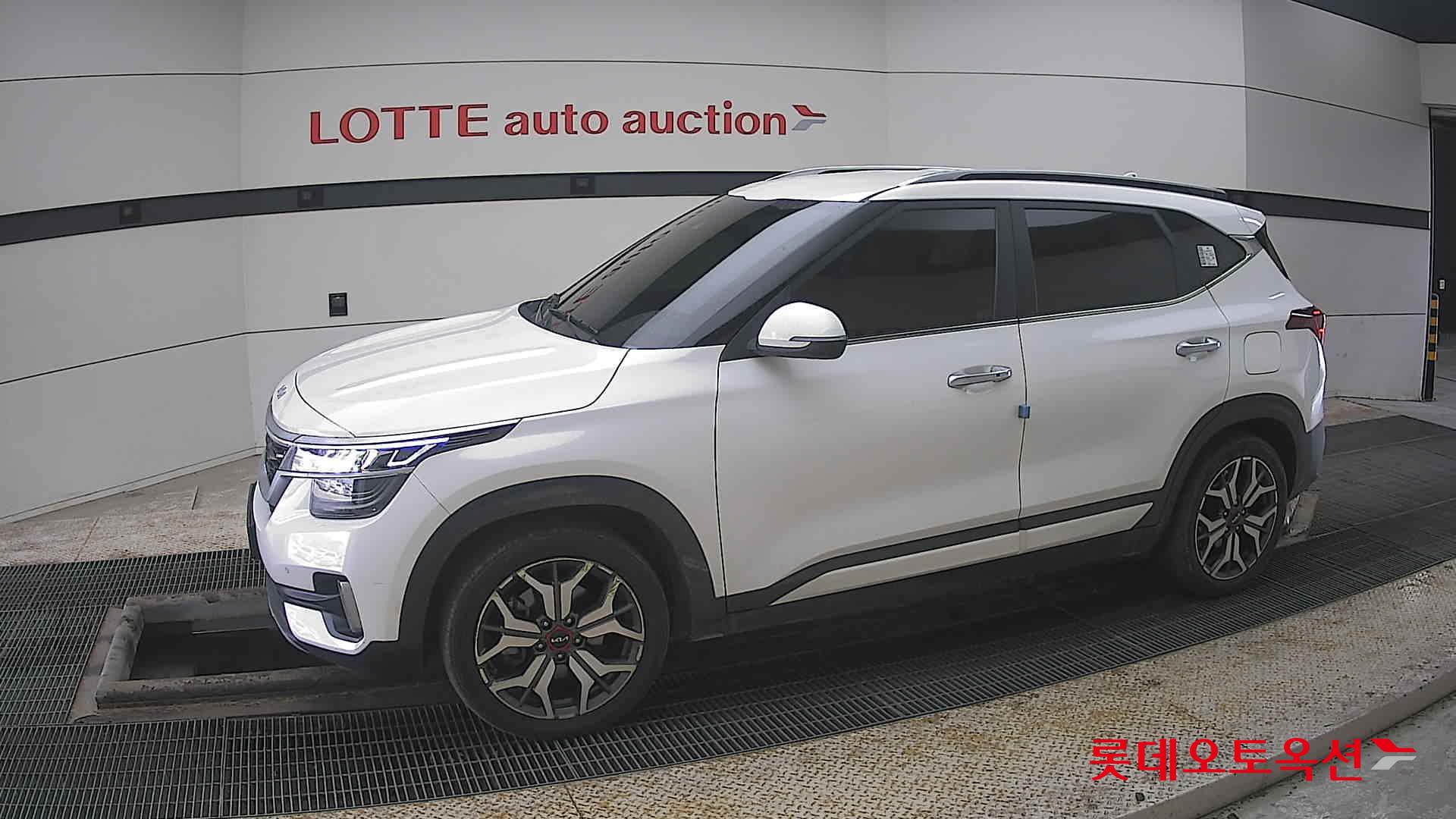 Kia Seltos 2023 - Image 12