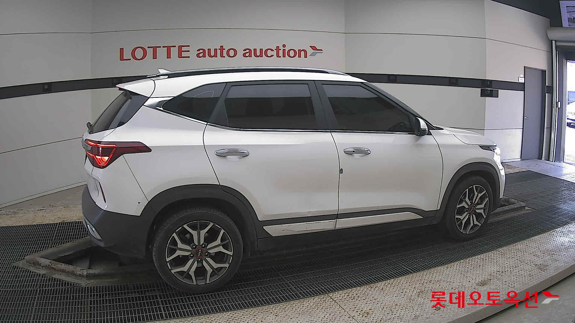 Kia Seltos 2023 - Image 20
