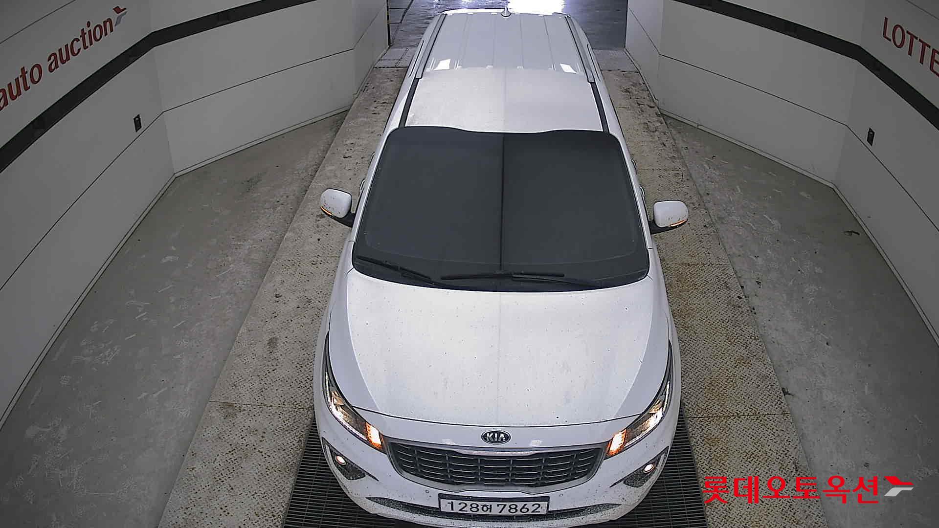 Kia Carnival id 3803820 из Кореи 25