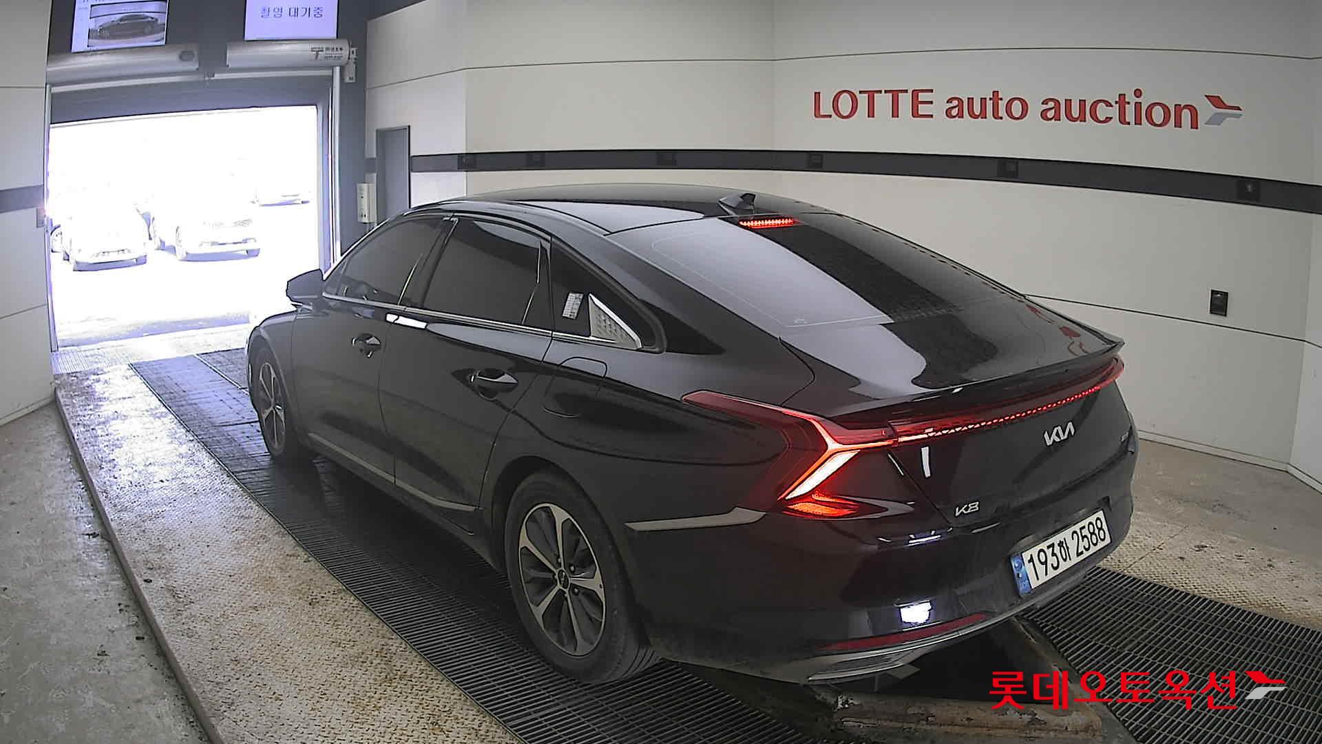 كيا K8 2022 - صورة 4