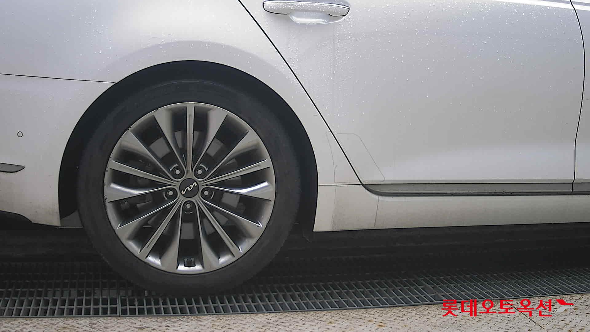 Kia K9 id 3809936 из Кореи 24