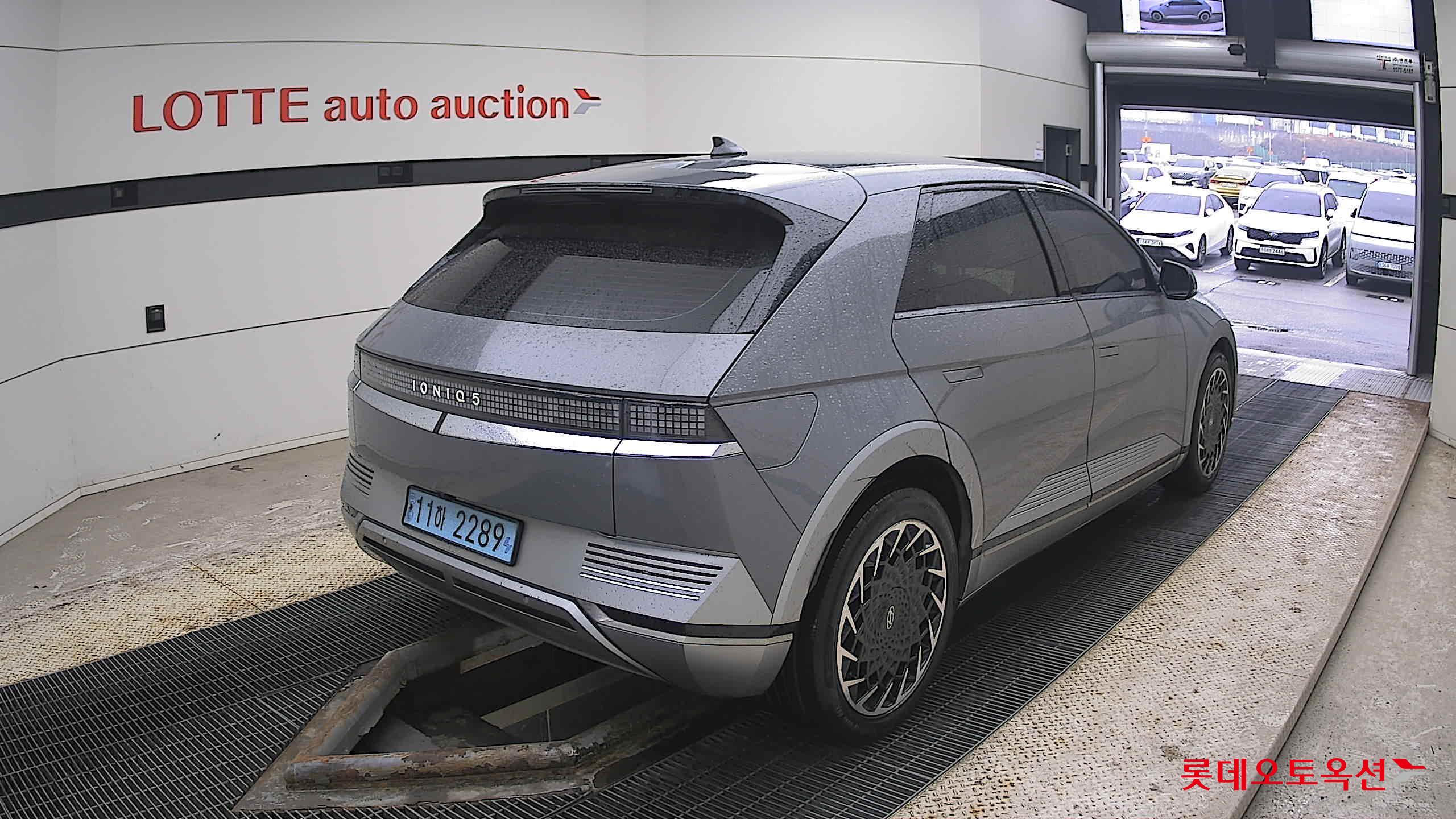 Hyundai IONIQ 5 2023 Galactic Grey Metallic из Кореи, фото 4