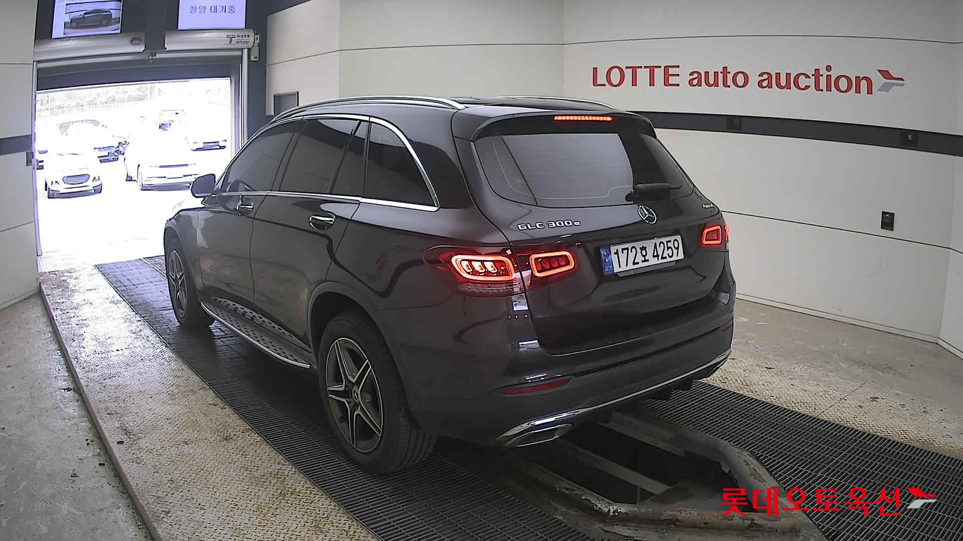 메르세데스-벤츠 GLC 2022 - 이미지 4