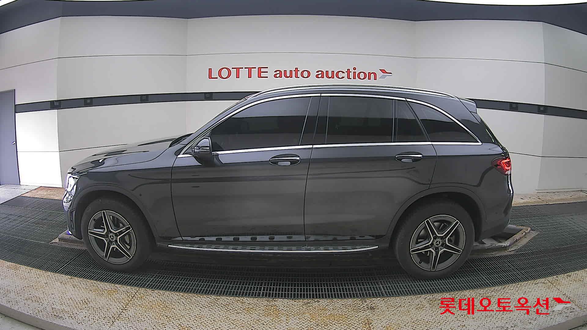 메르세데스-벤츠 GLC 2022 - 이미지 13