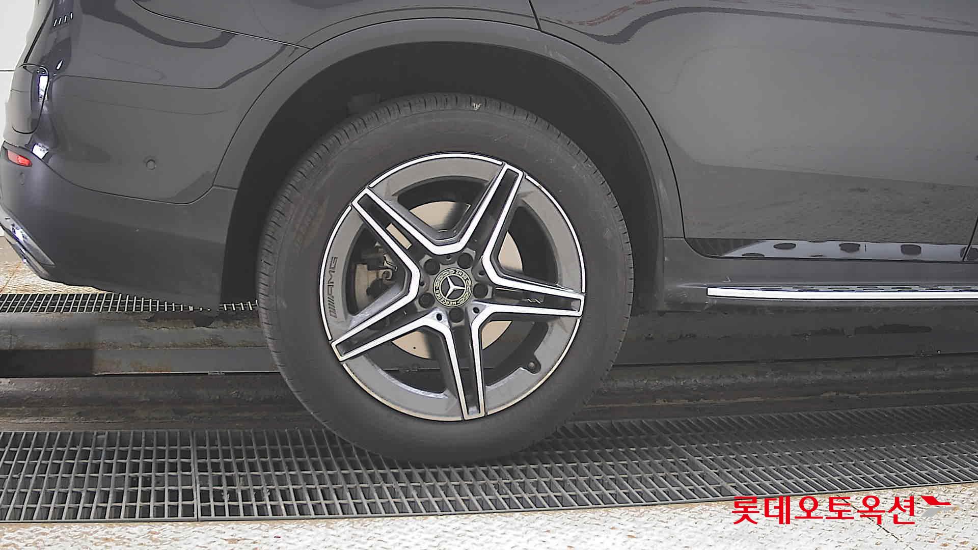 메르세데스-벤츠 GLC 2022 - 이미지 28