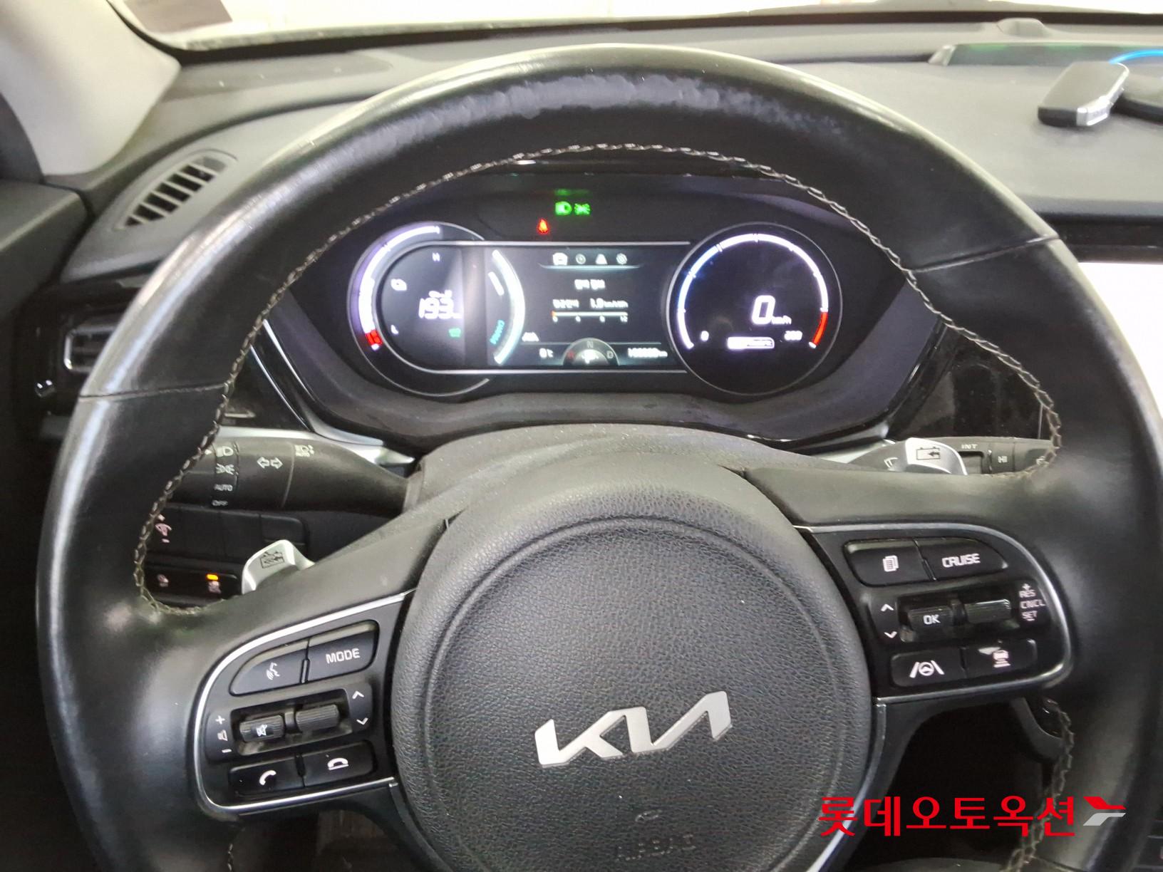 كيا نيرو 2023 - صورة 30