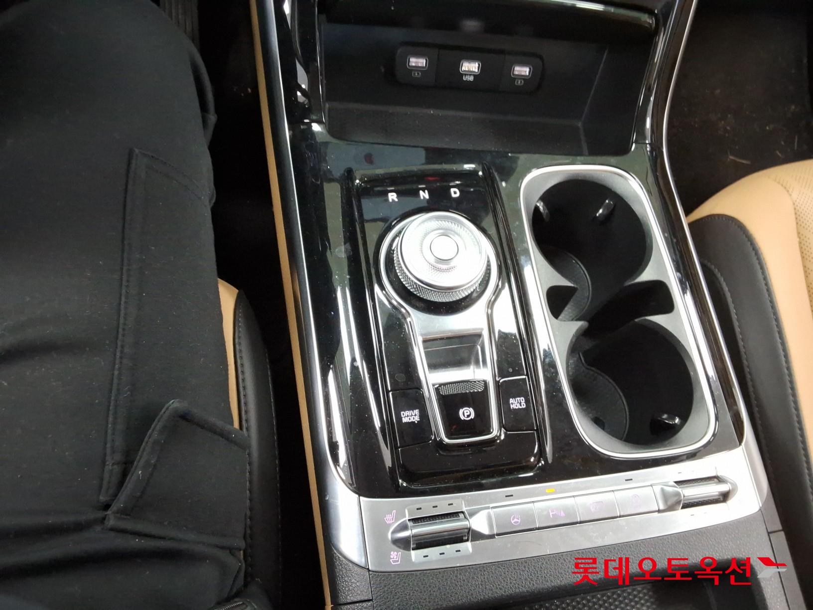 Kia Carnival id 3816443 из Кореи 33