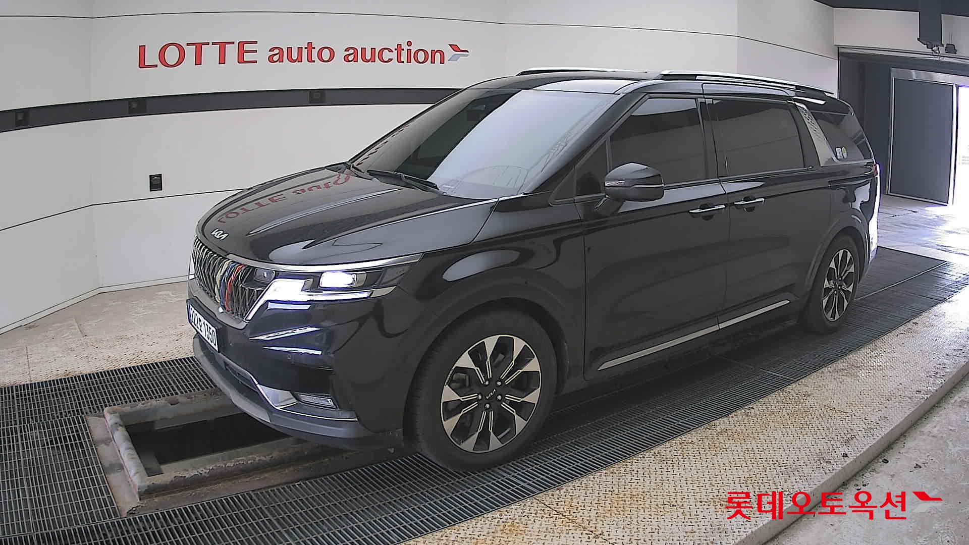 Kia Carnival 2023 - Image 11