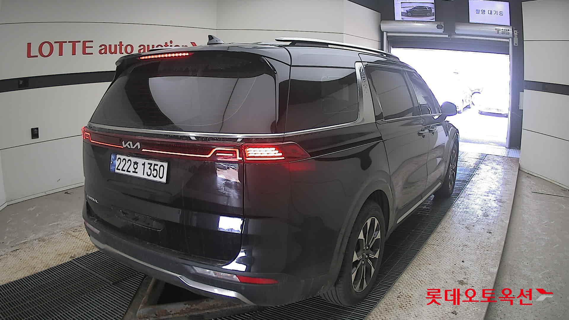 Kia Carnival 2023 - Image 18