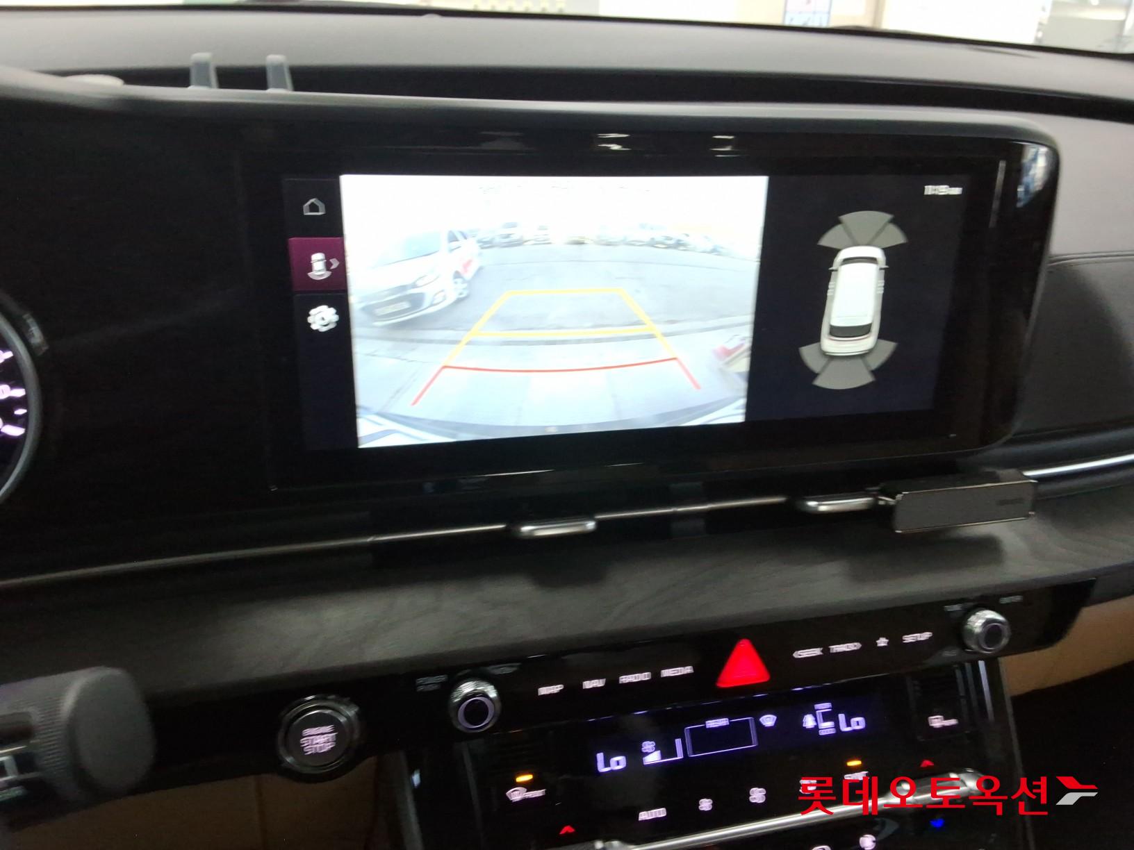 Kia Carnival 2023 - Image 31