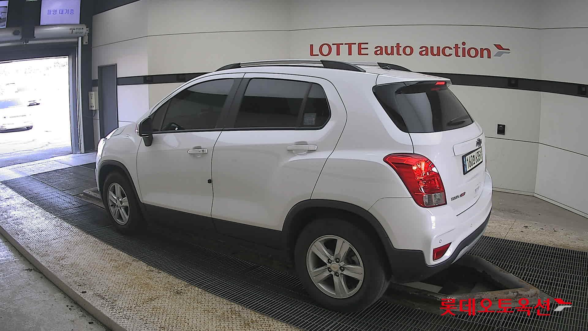 جنرال موتورز كوريا تراكس 2021 - صورة 15