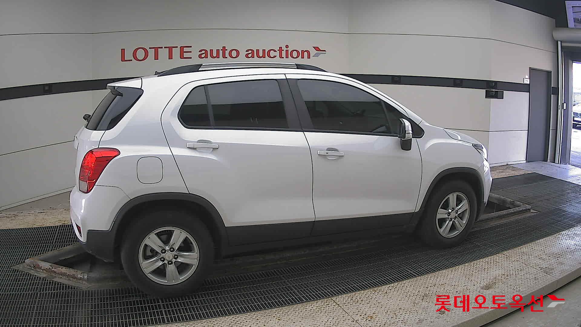 جنرال موتورز كوريا تراكس 2021 - صورة 20