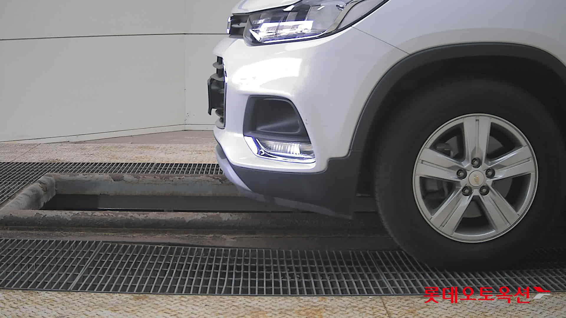 جنرال موتورز كوريا تراكس 2021 - صورة 25