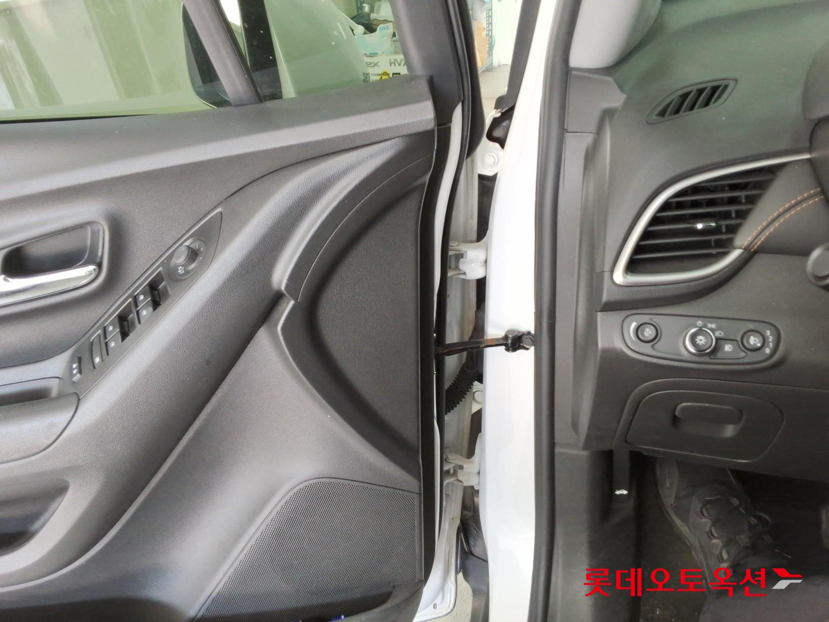 جنرال موتورز كوريا تراكس 2021 - صورة 29