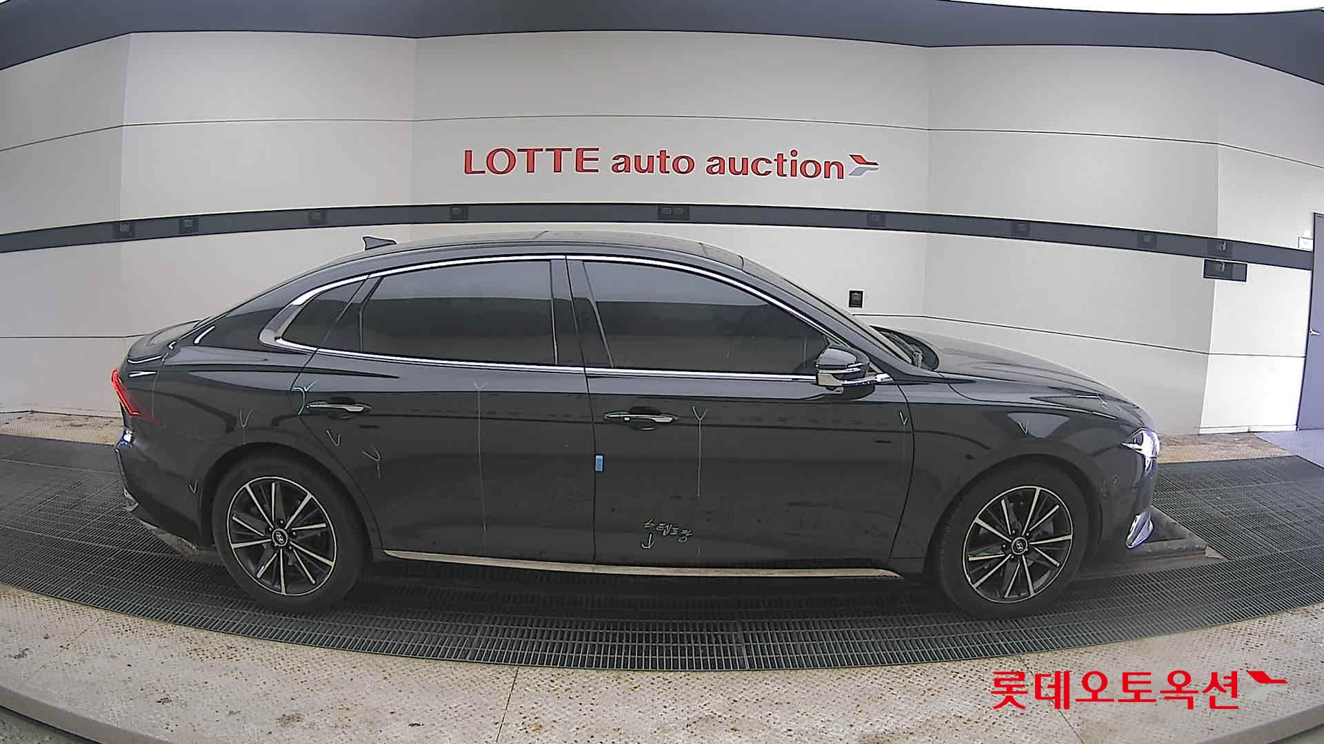 Hyundai Grandeur 2022 - Image 21