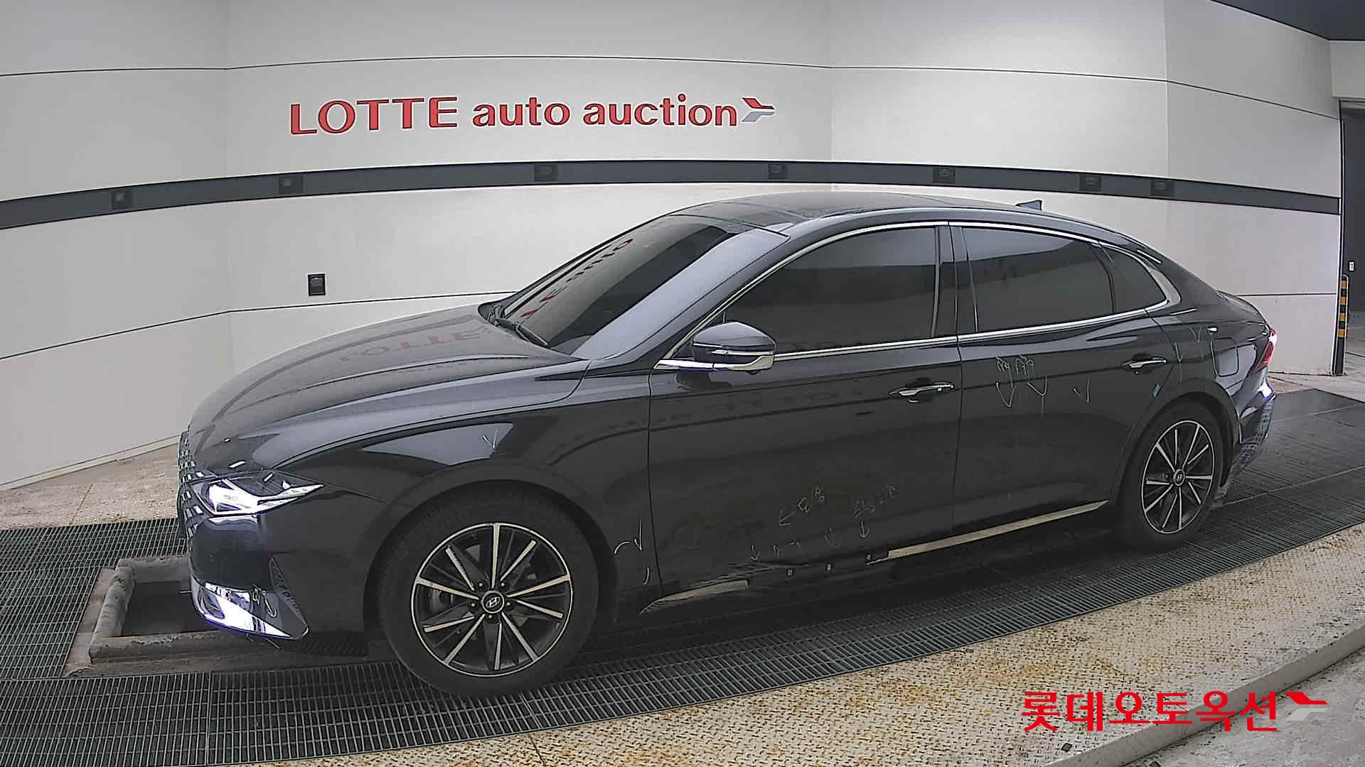 Hyundai Grandeur 2022 - Image 12