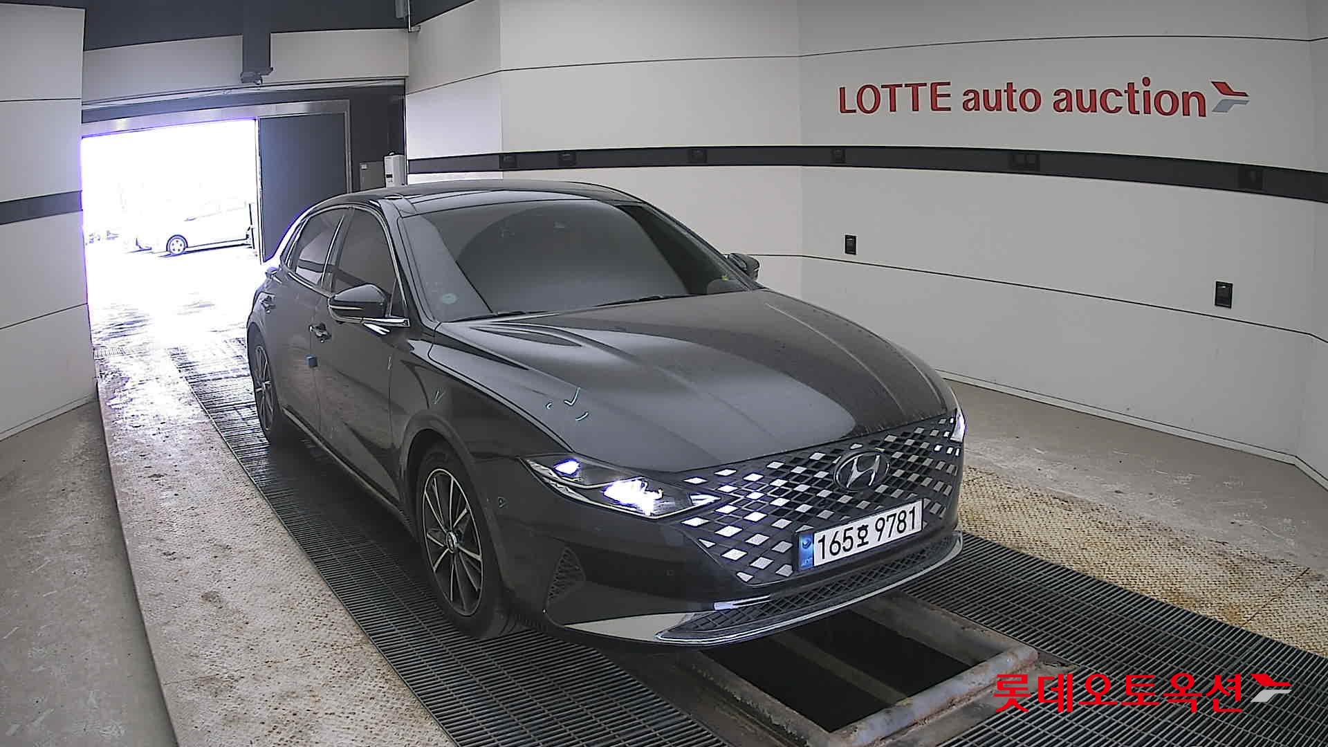 Hyundai Grandeur 2022 - Image 24