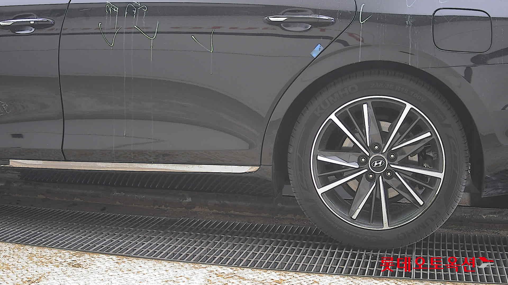 Hyundai Grandeur 2022 - Image 26