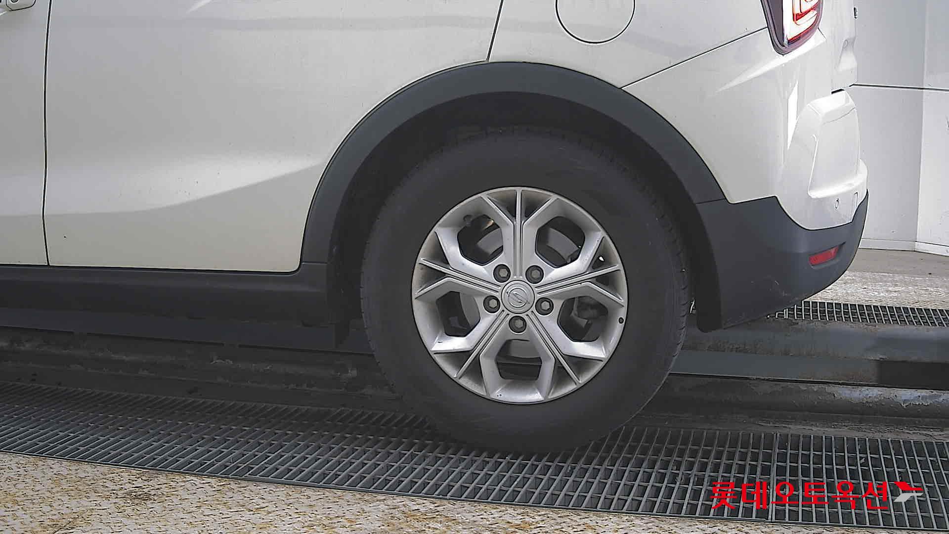 KG Mobility Tivoli 2021 - Image 26