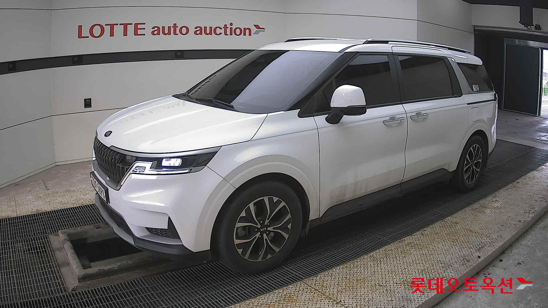 Kia Carnival 2021 - Image 11