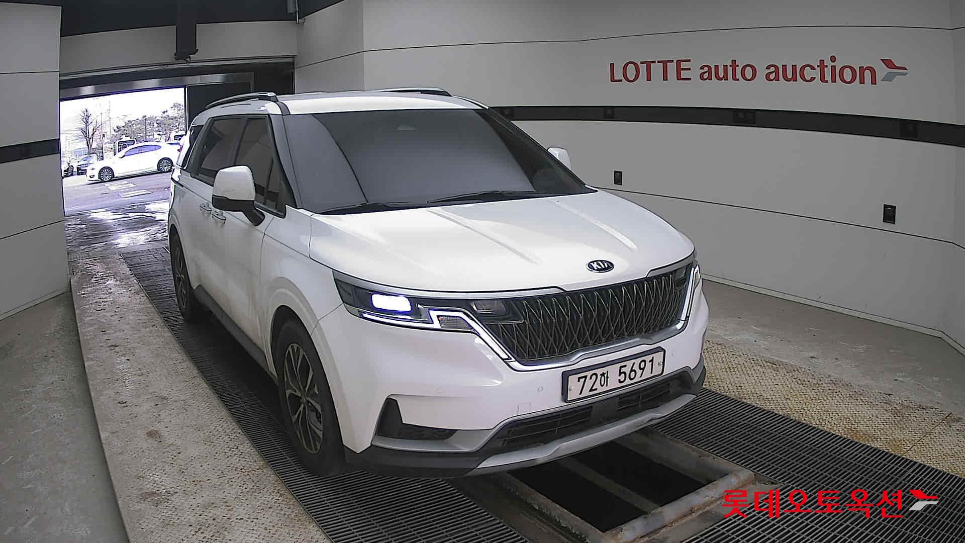 Kia Carnival 2021 - Image 24