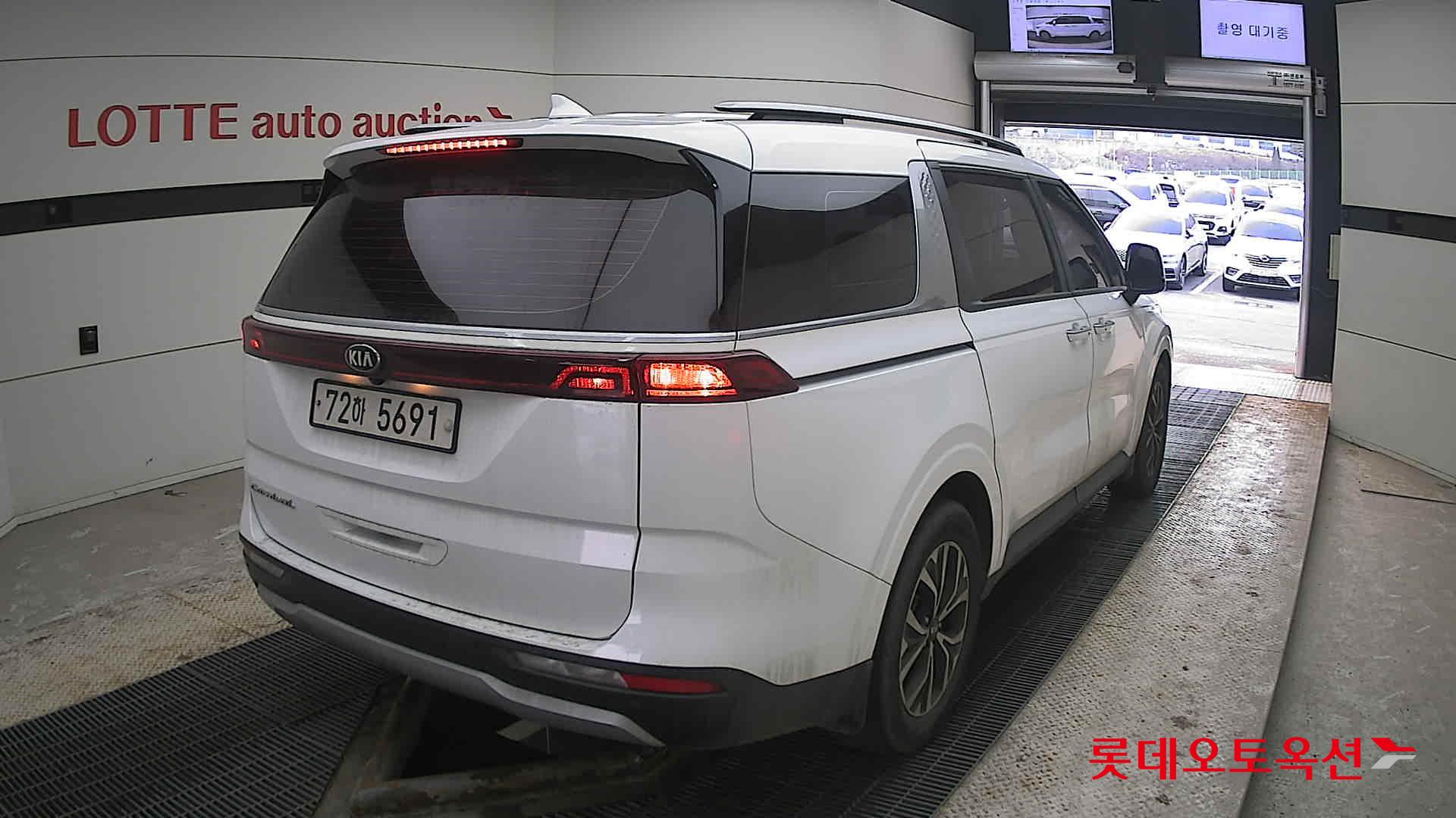Kia Carnival 2021 - Image 18