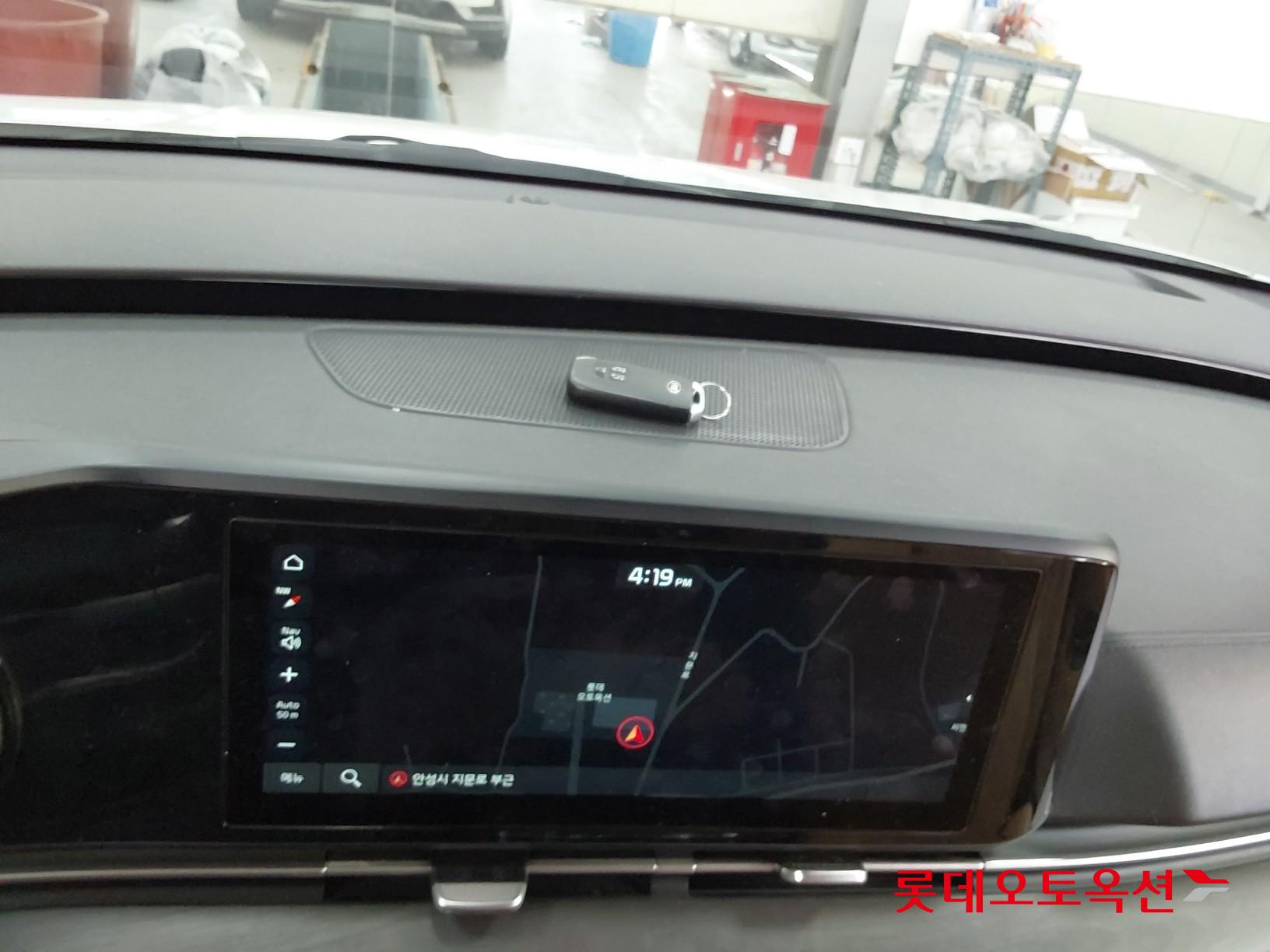 Kia Carnival 2021 - Image 33