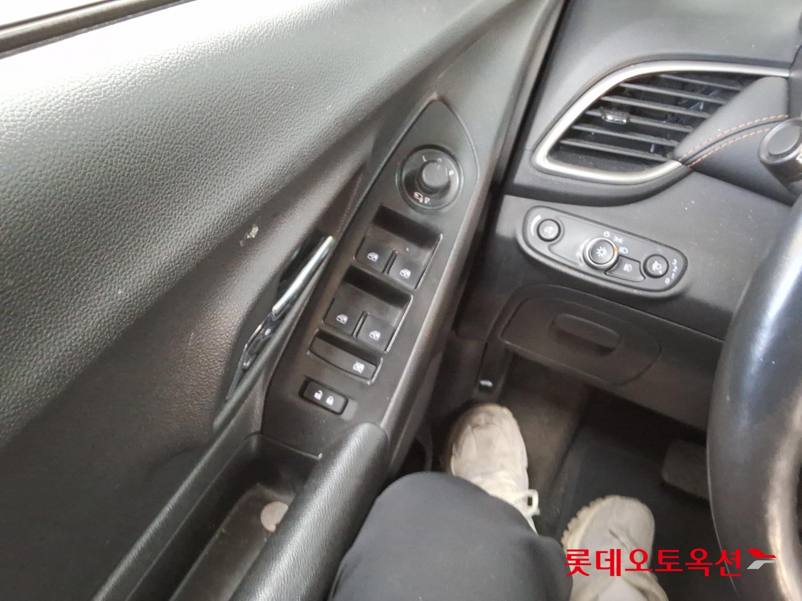 한국지엠 트랙스 2021 - 이미지 29